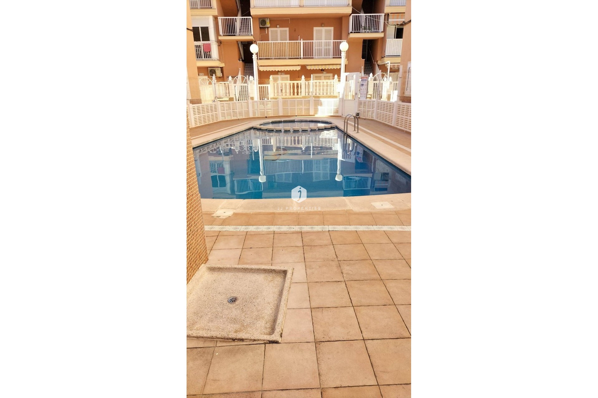 Z drugiej ręki - Daszek -
Torrevieja - La Mata Pueblo