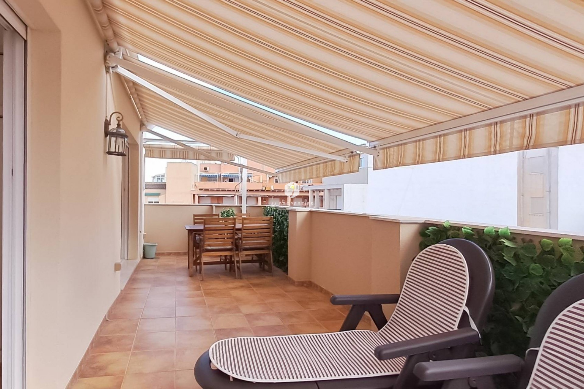 Z drugiej ręki - Daszek -
Torrevieja - La Mata