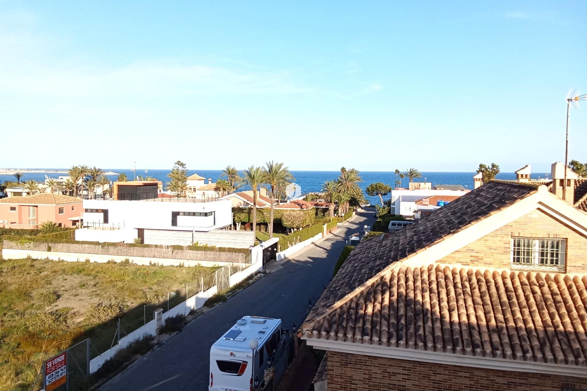 Z drugiej ręki - Daszek -
Torrevieja - La veleta