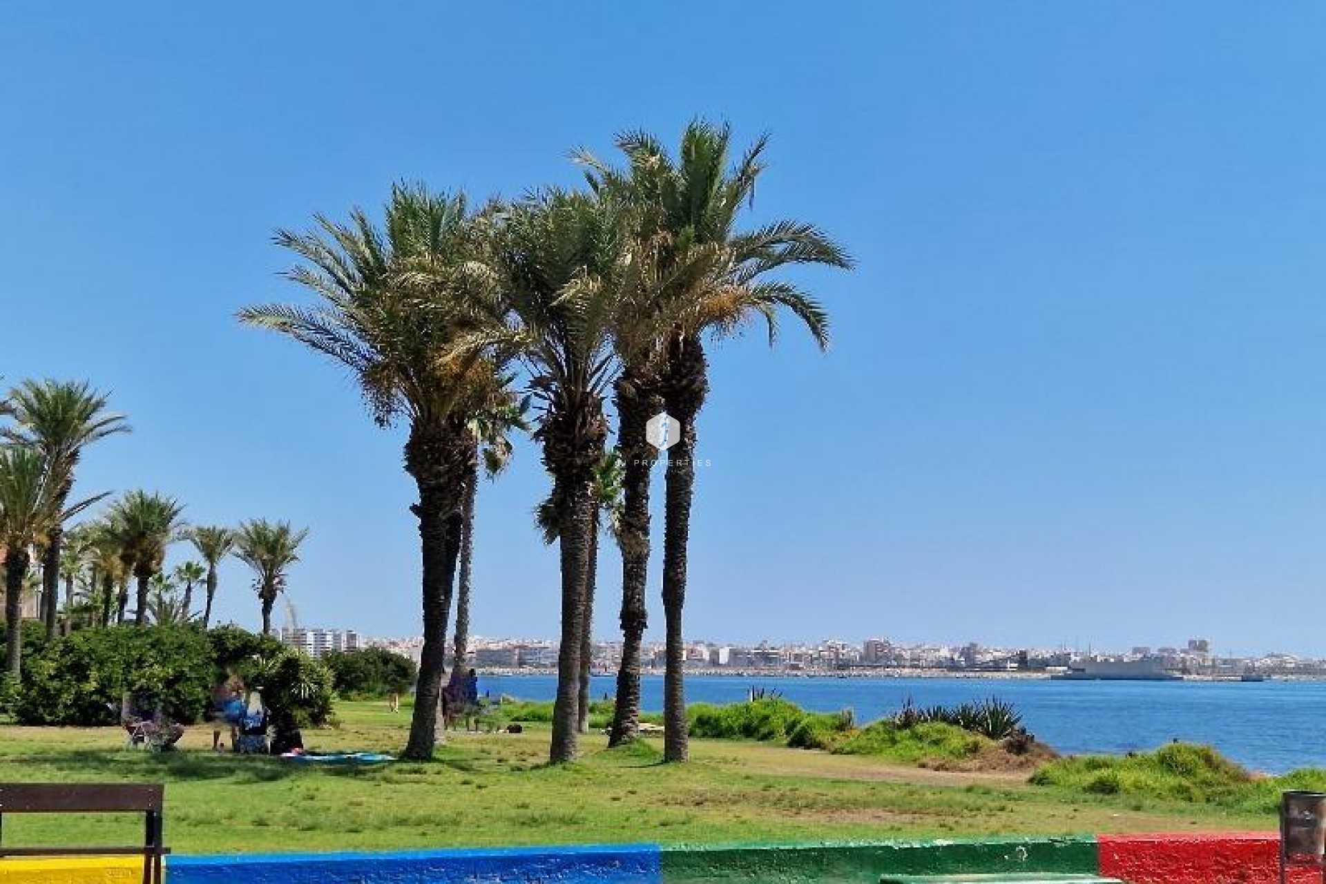Z drugiej ręki - Daszek -
Torrevieja - La veleta