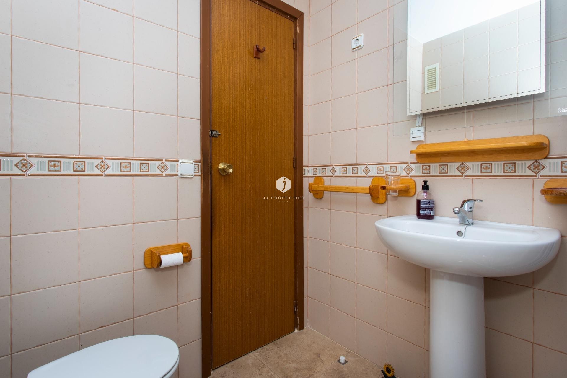 Z drugiej ręki - Daszek -
Torrevieja - Playa del Cura