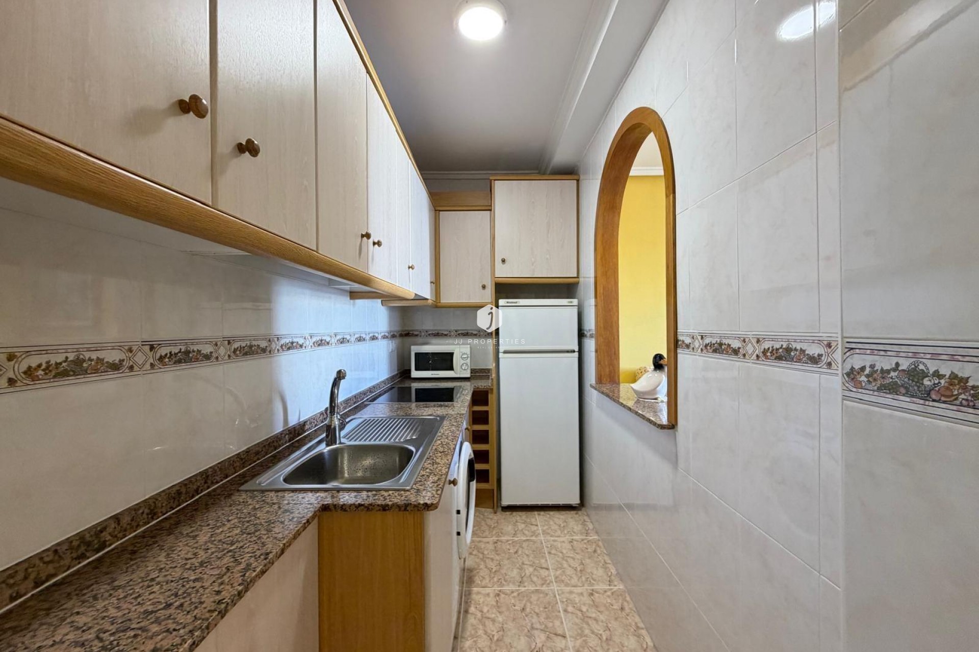 Z drugiej ręki - Daszek -
Torrevieja - Playa del Cura