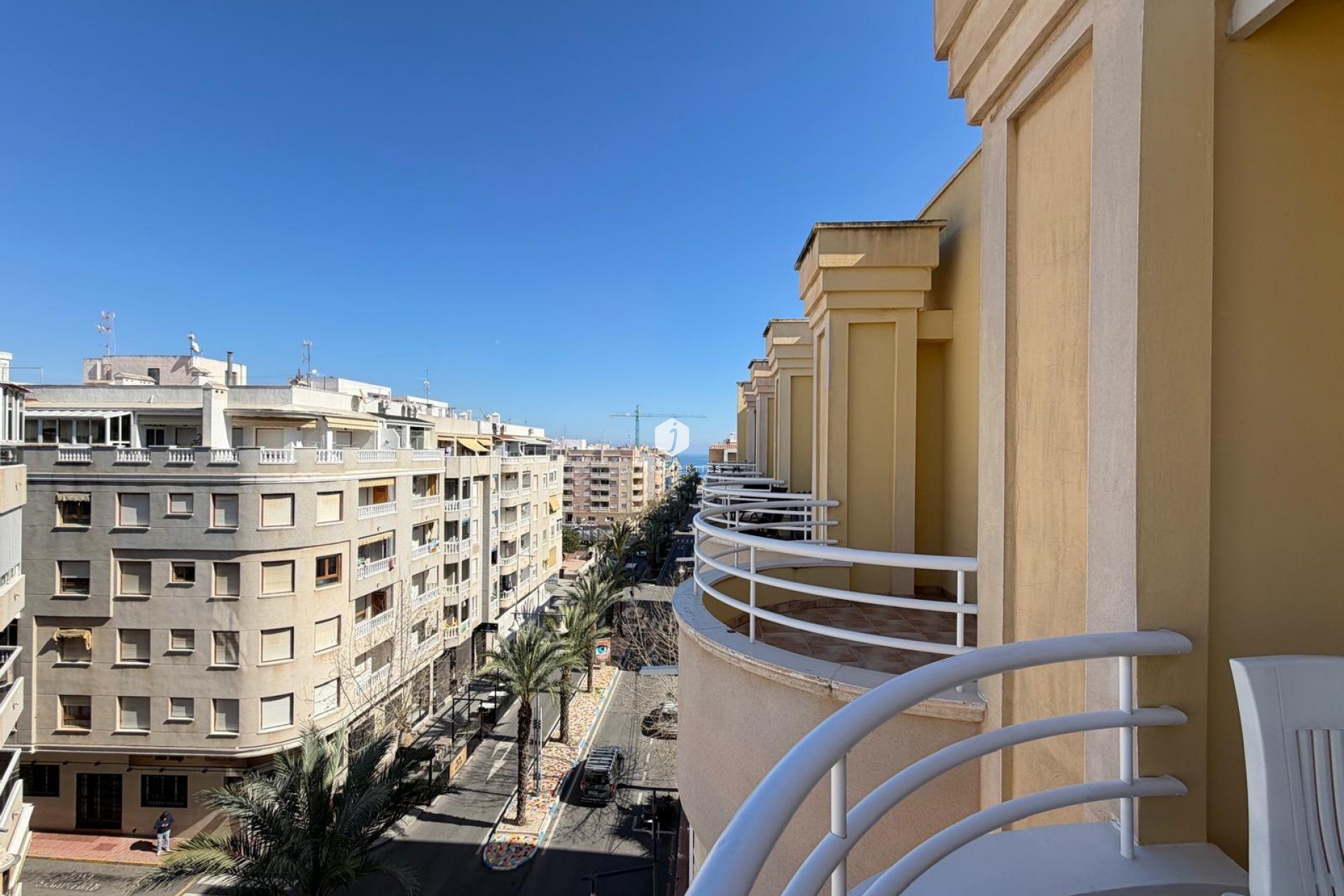 Z drugiej ręki - Daszek -
Torrevieja - Playa del Cura