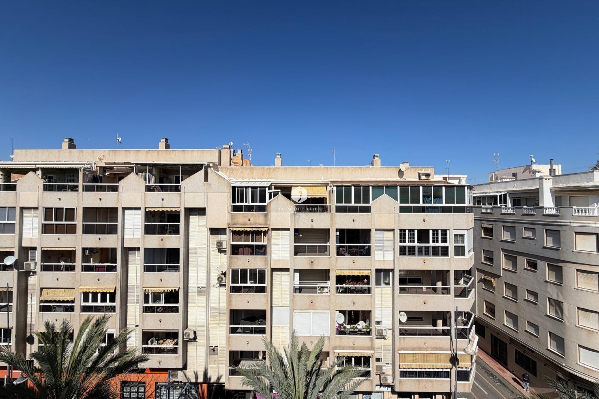 Z drugiej ręki - Daszek -
Torrevieja - Playa del Cura