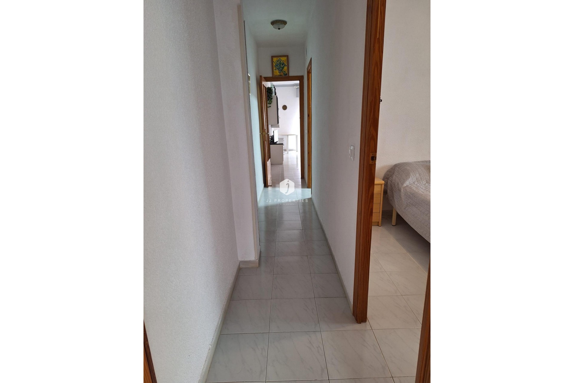 Z drugiej ręki - Daszek -
Torrevieja - Playa del Cura