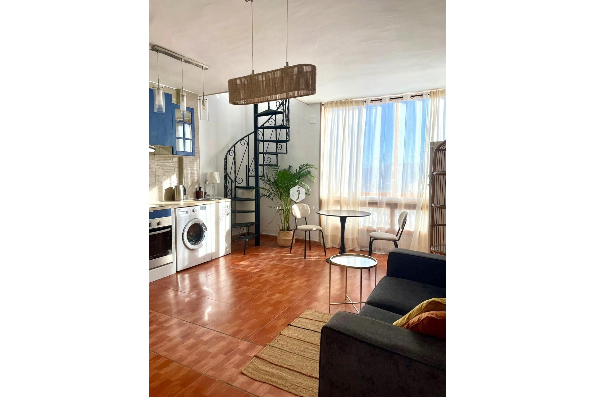 Z drugiej ręki - Daszek -
Torrevieja - Punta prima