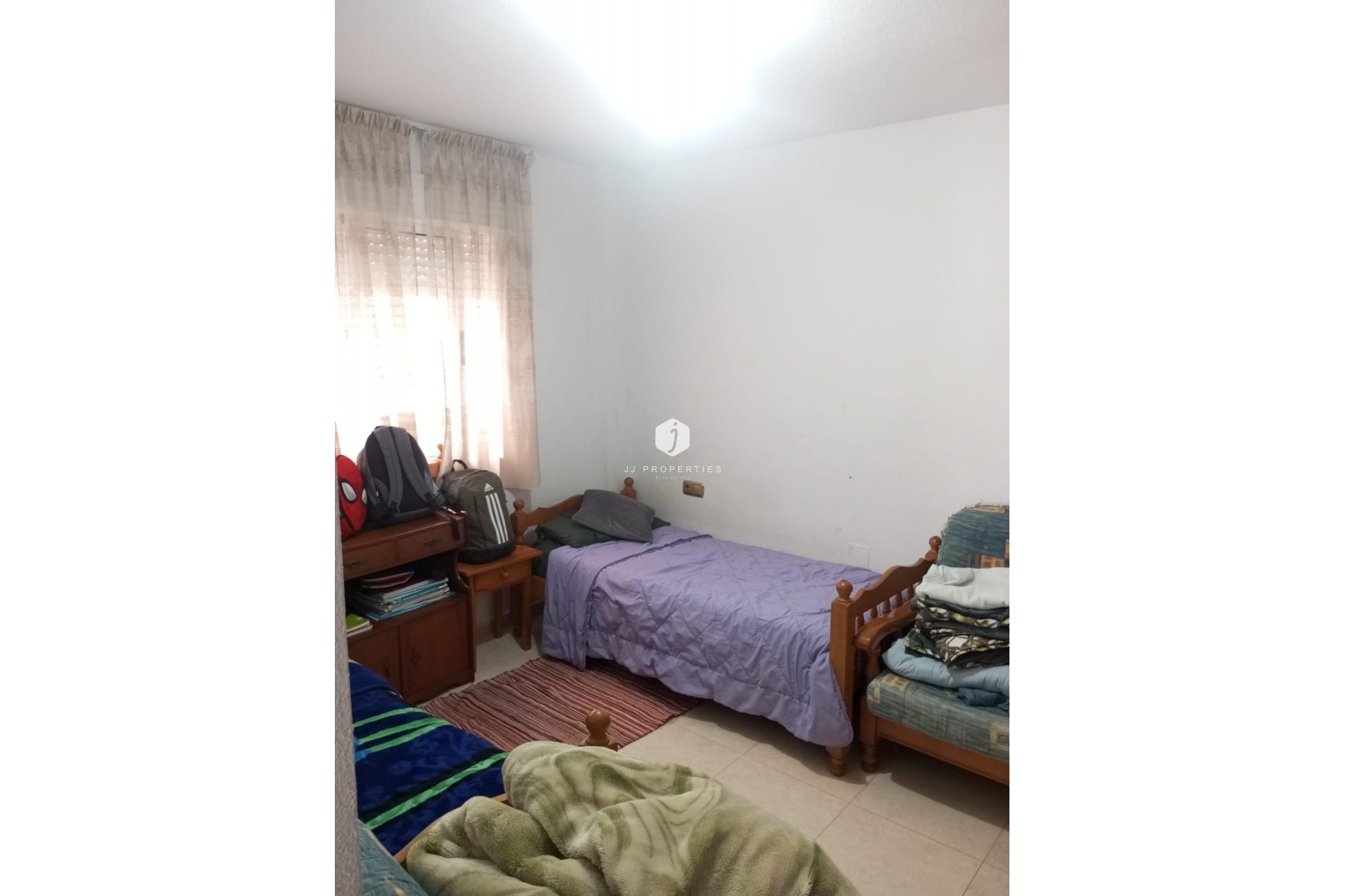 Z drugiej ręki - Daszek -
Torrevieja