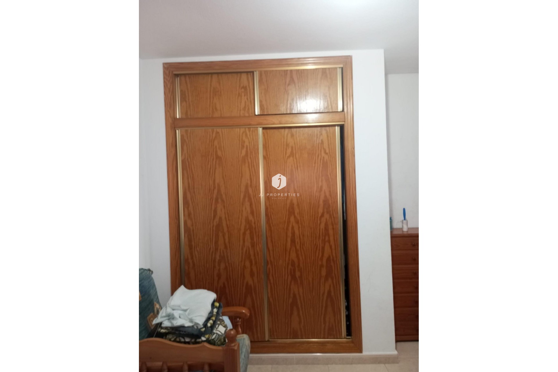 Z drugiej ręki - Daszek -
Torrevieja