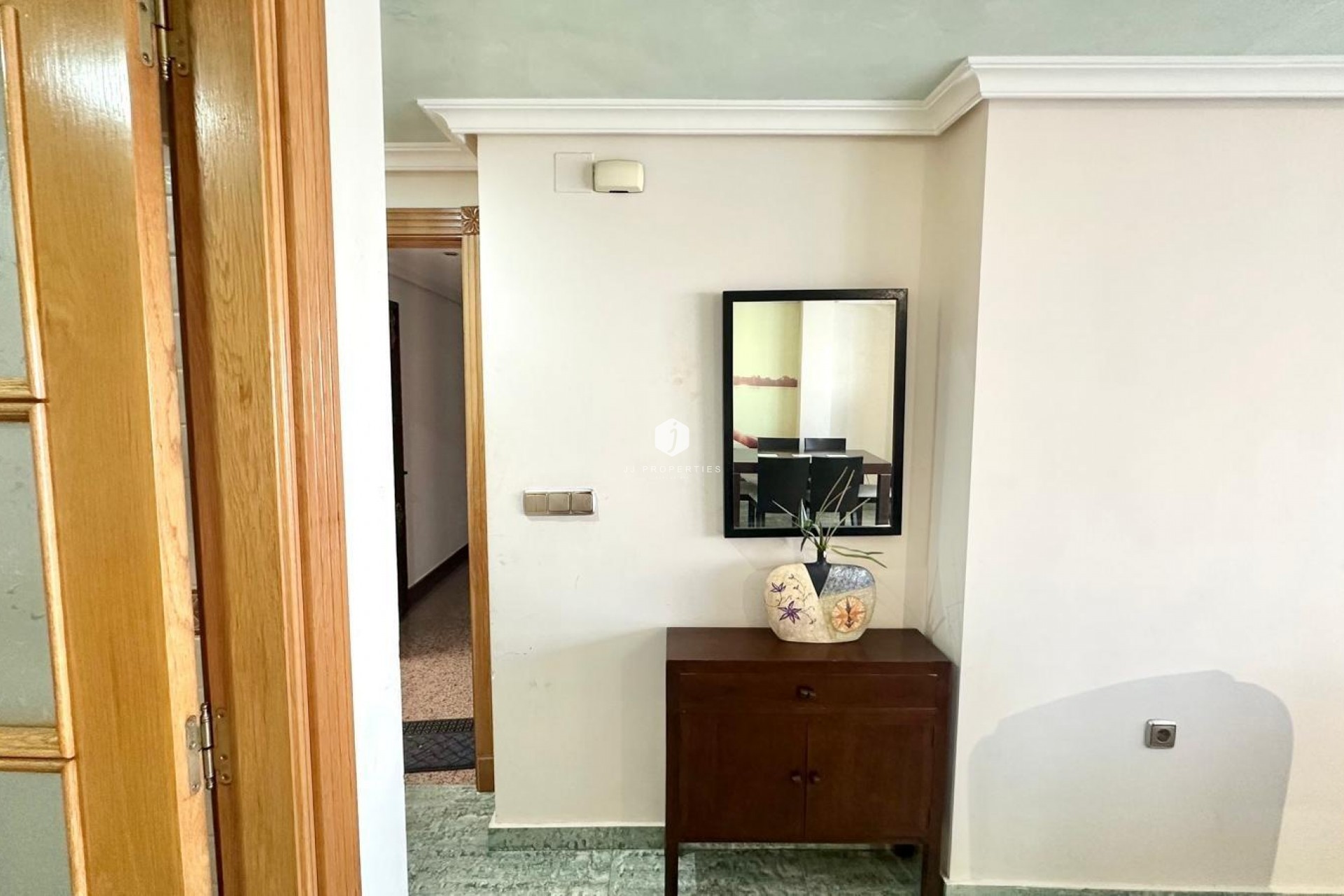 Z drugiej ręki - Daszek -
Torrevieja