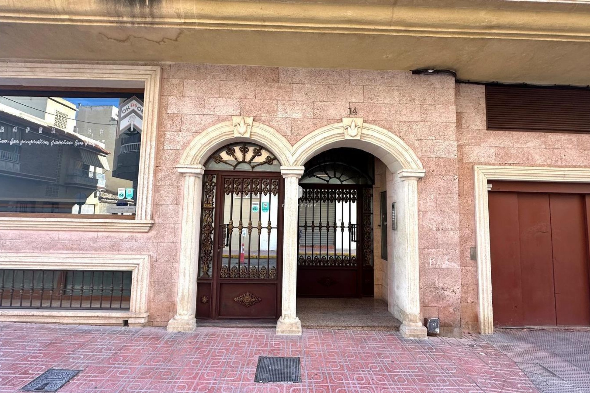 Z drugiej ręki - Daszek -
Torrevieja