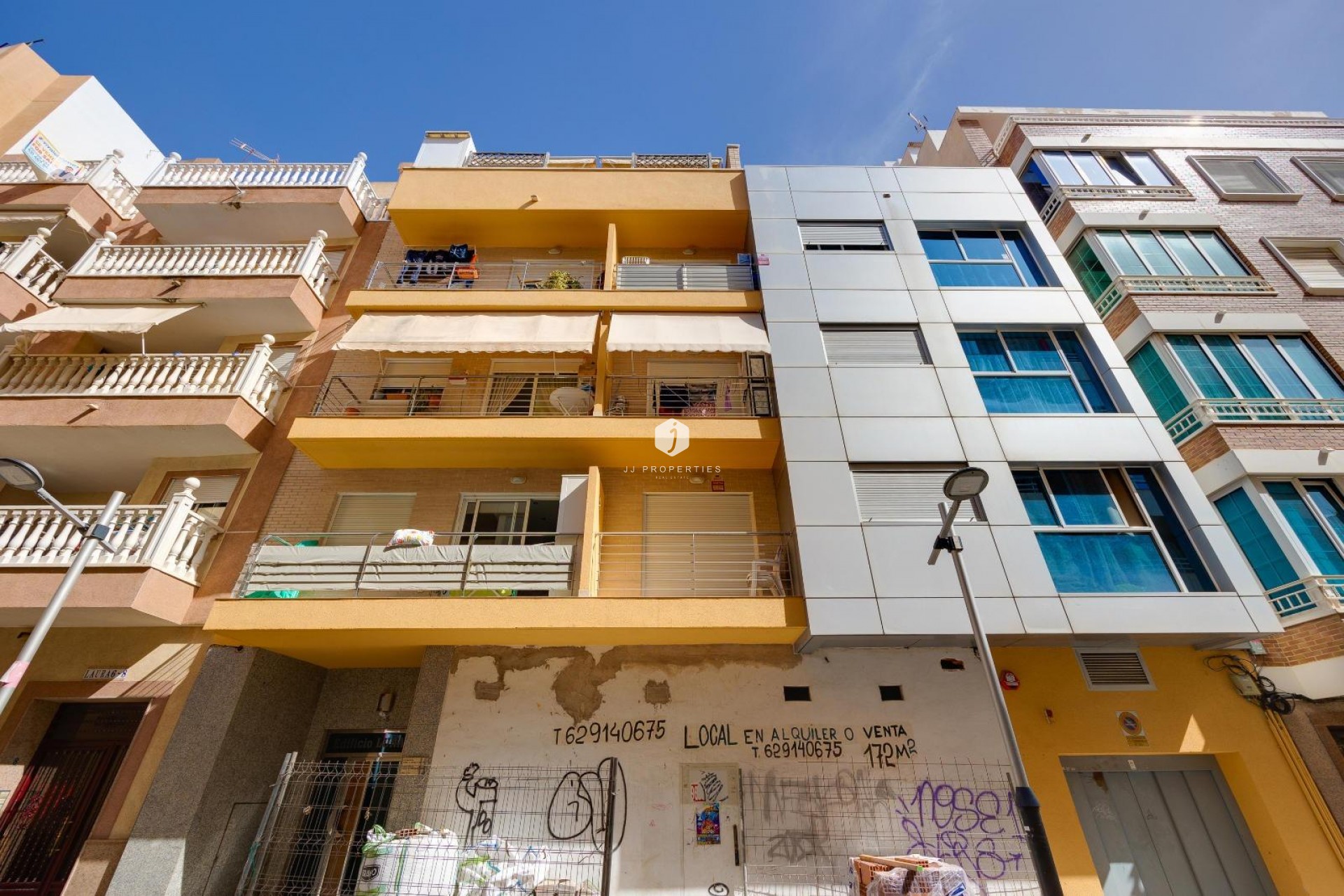 Z drugiej ręki - Daszek -
Torrevieja