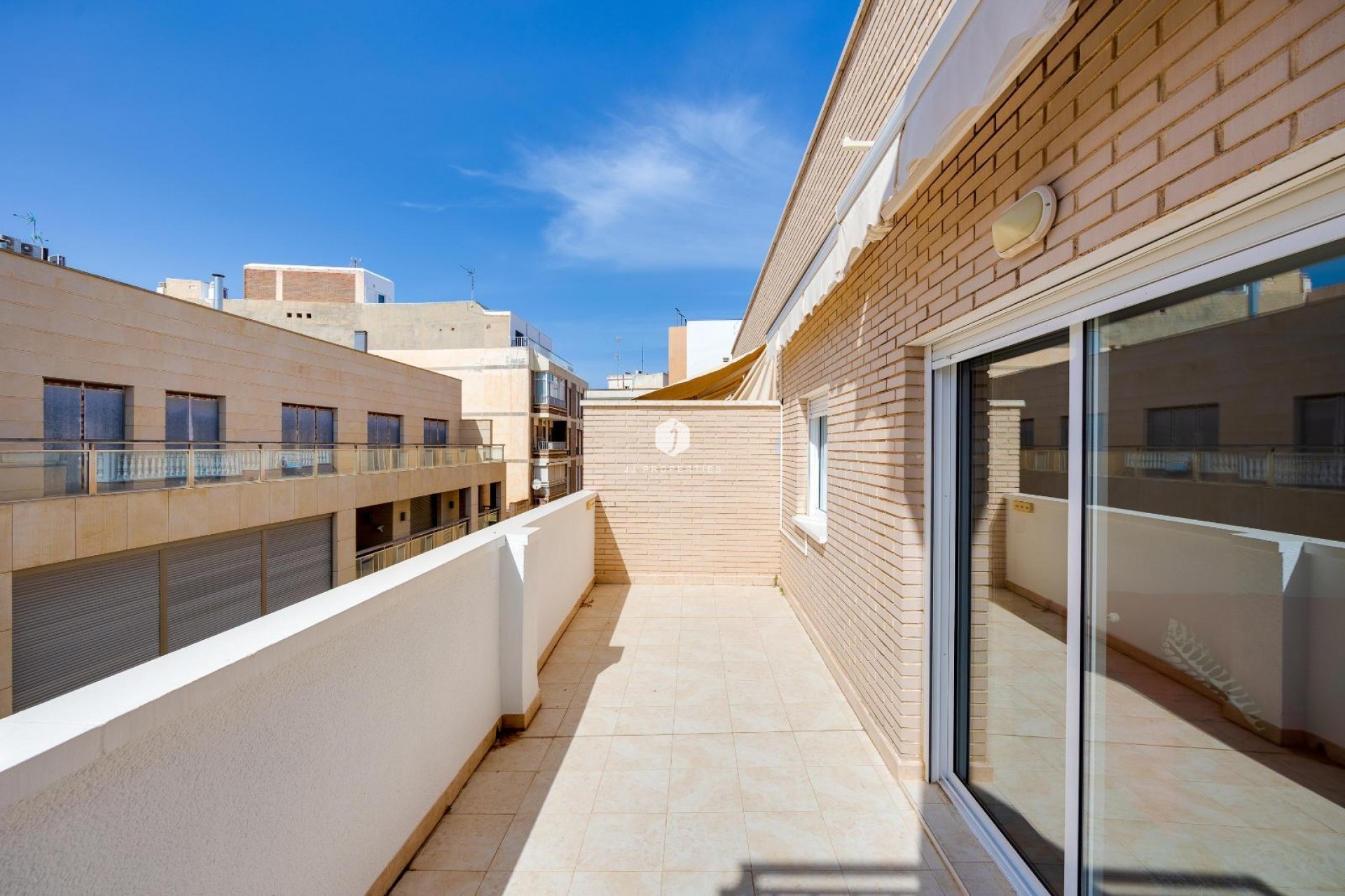 Z drugiej ręki - Daszek -
Torrevieja