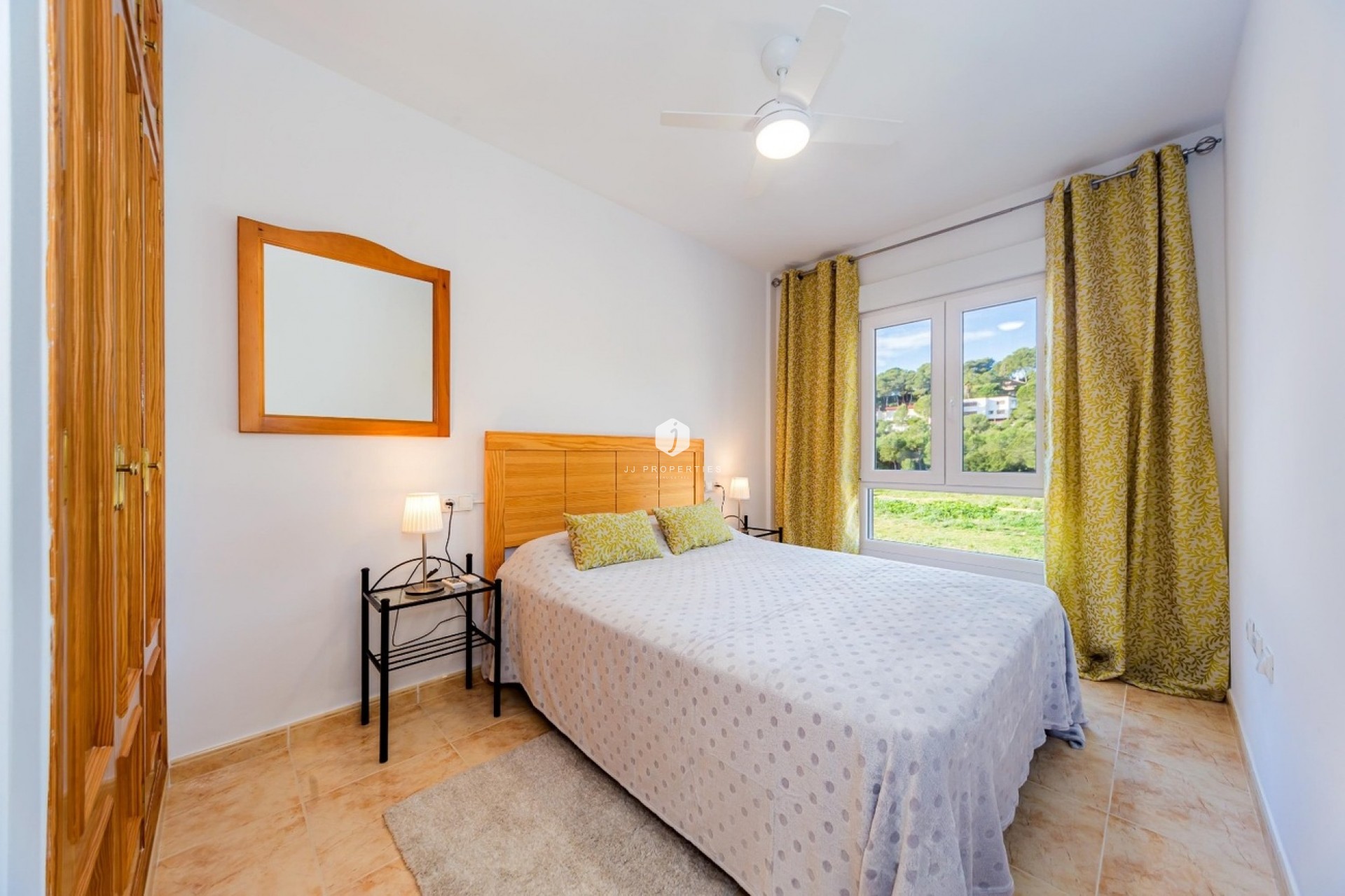 Z drugiej ręki - Dupleks -
Dehesa de Campoamor - Costa Blanca