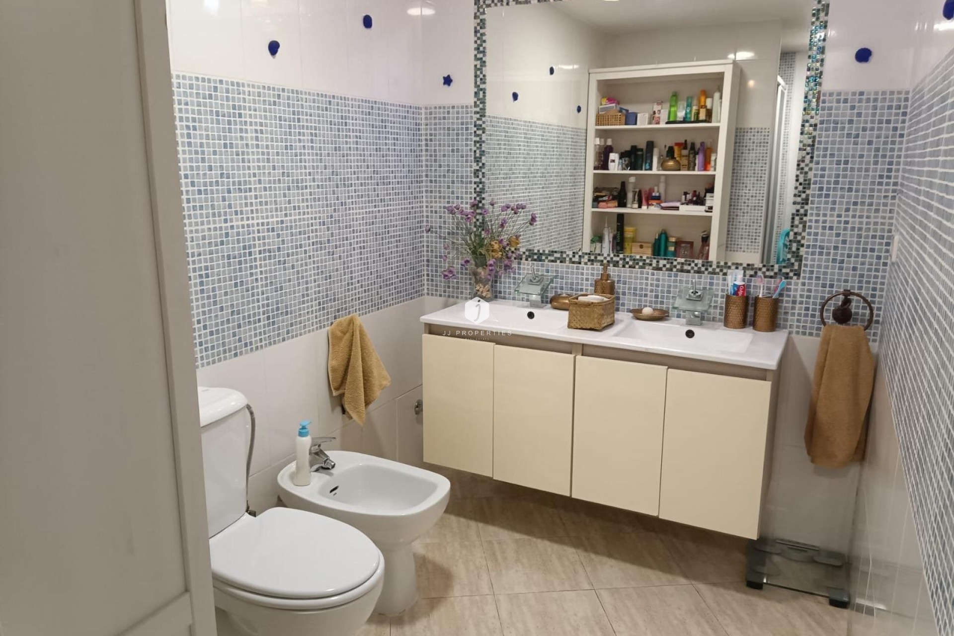 Z drugiej ręki - Dupleks -
Torrevieja - Acequion