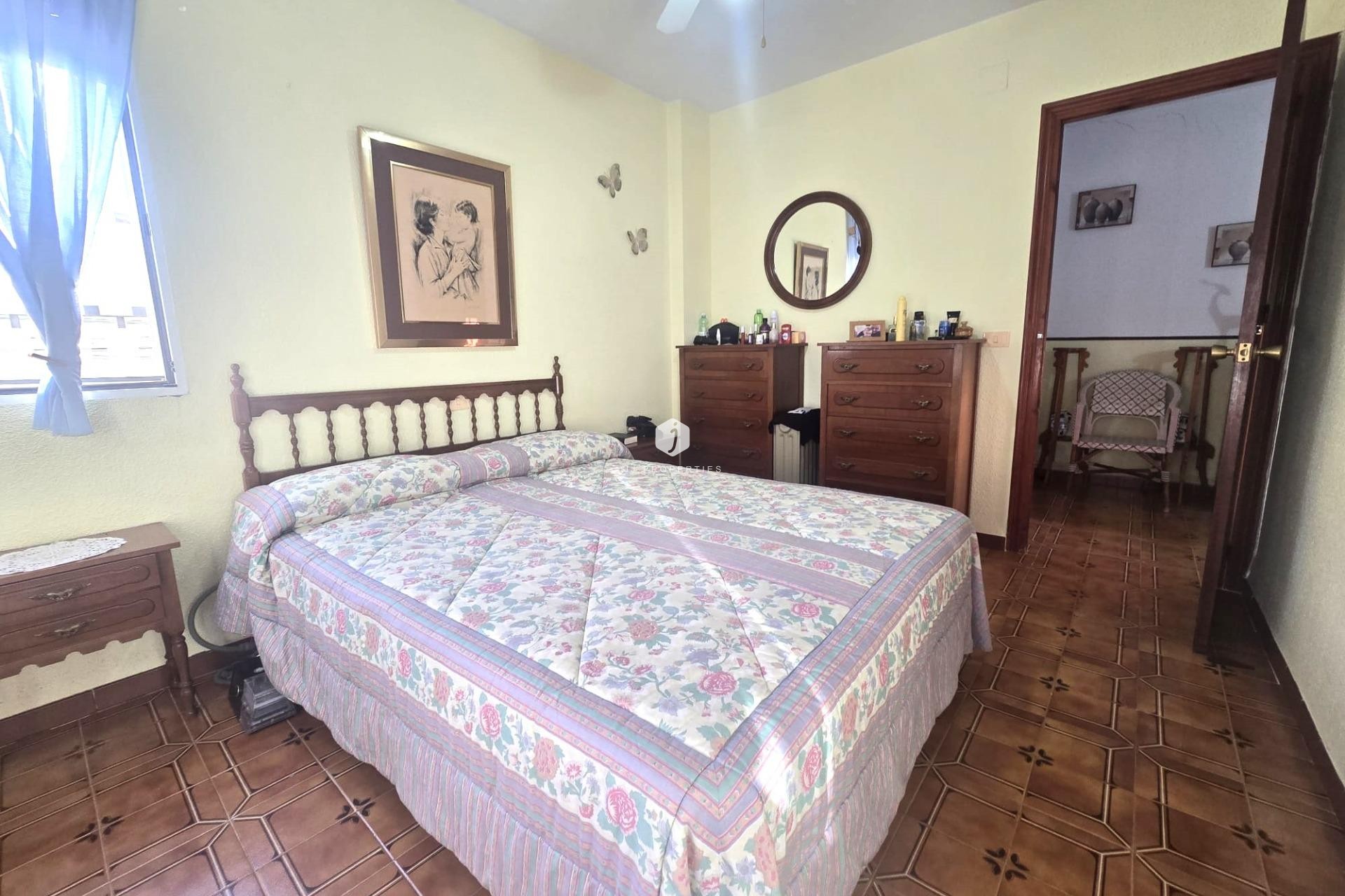 Z drugiej ręki - Dupleks -
Torrevieja - Habaneras