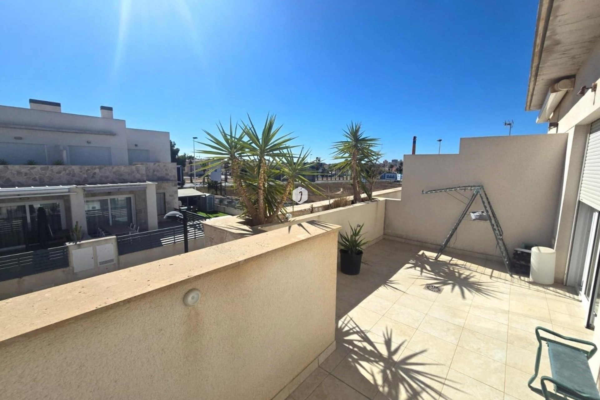 Z drugiej ręki - Dupleks -
Torrevieja - Sector 25