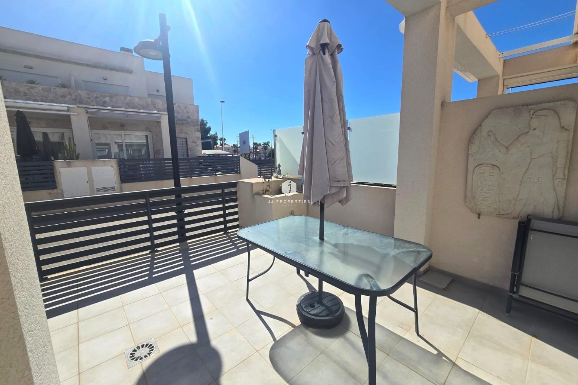 Z drugiej ręki - Dupleks -
Torrevieja - Sector 25