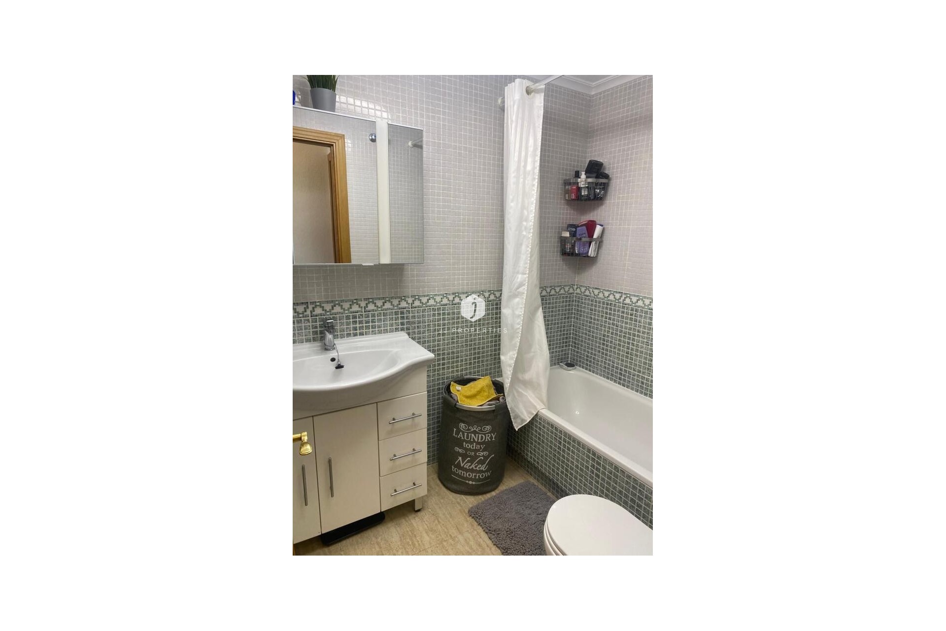 Z drugiej ręki - Mieszkanie w bloku -
Algorfa - Costa Blanca