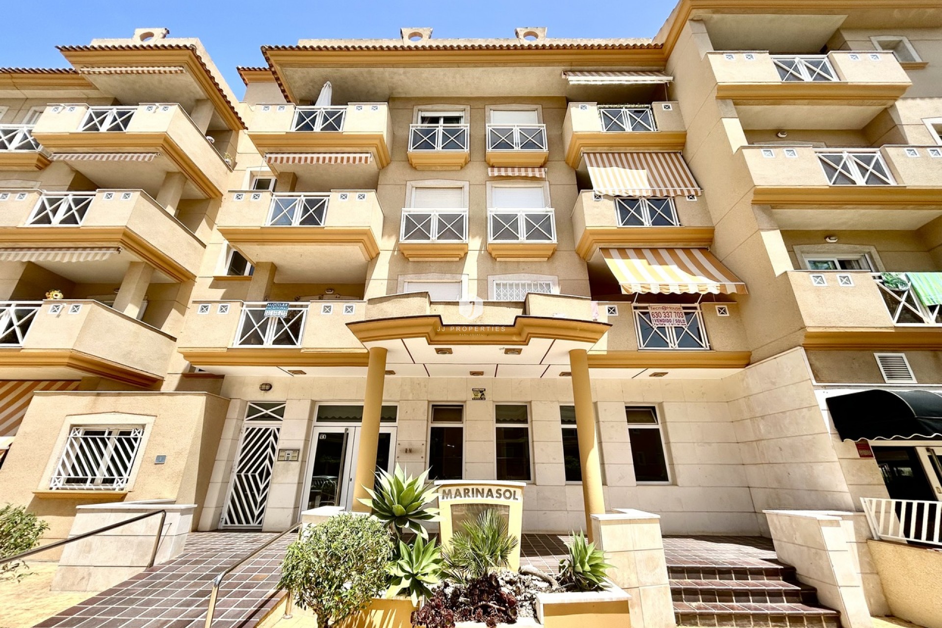 Z drugiej ręki - Mieszkanie w bloku -
Cabo Roig - Costa Blanca