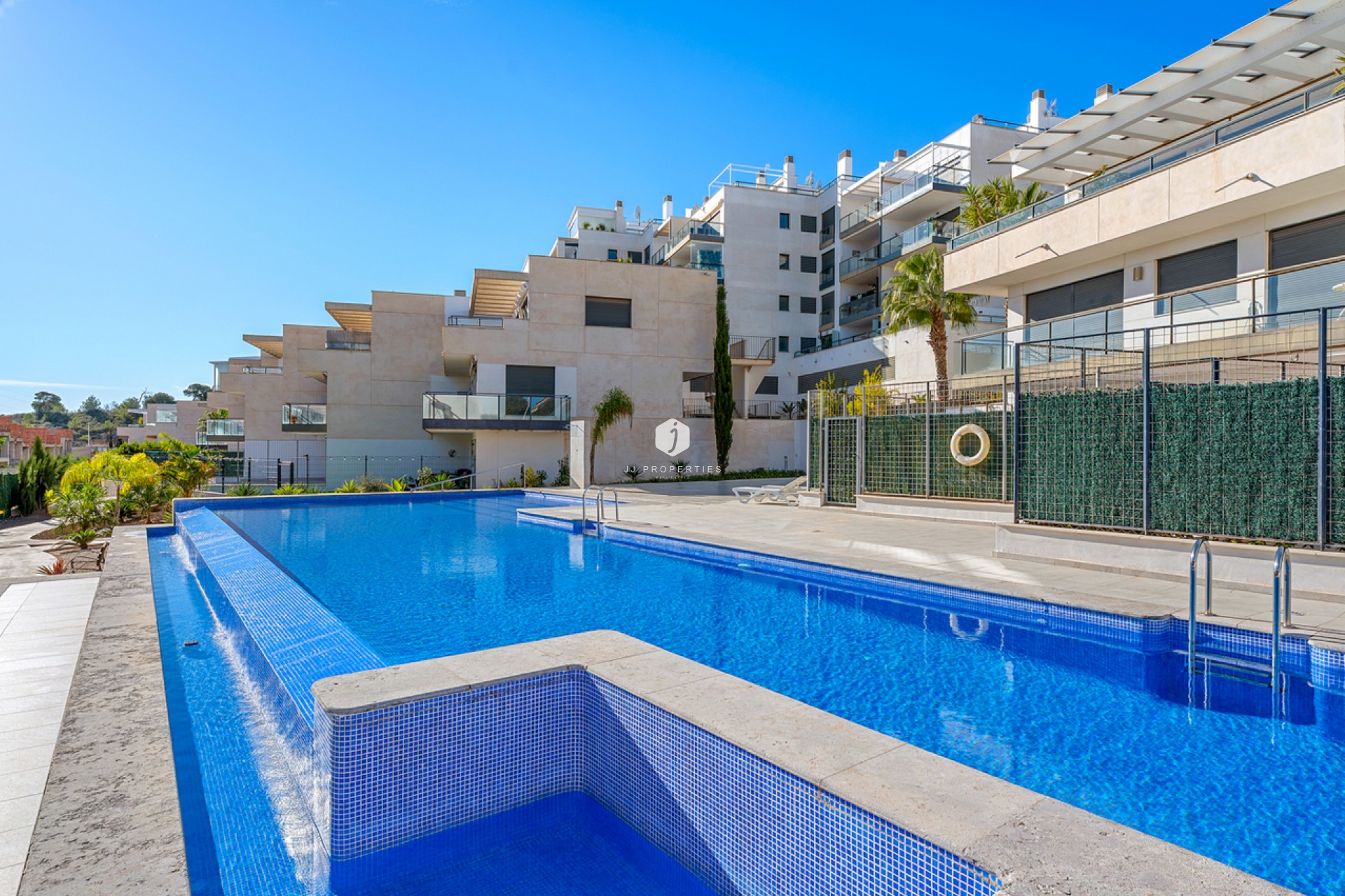 Z drugiej ręki - Mieszkanie w bloku -
Campoamor - Costa Blanca