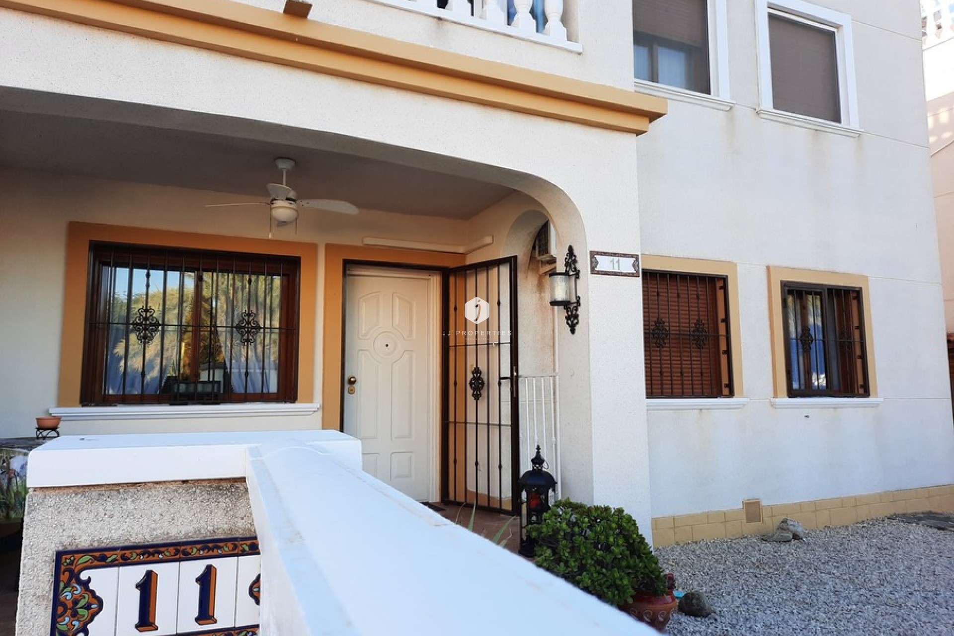 Z drugiej ręki - Mieszkanie w bloku -
Daya Vieja - Costa Blanca