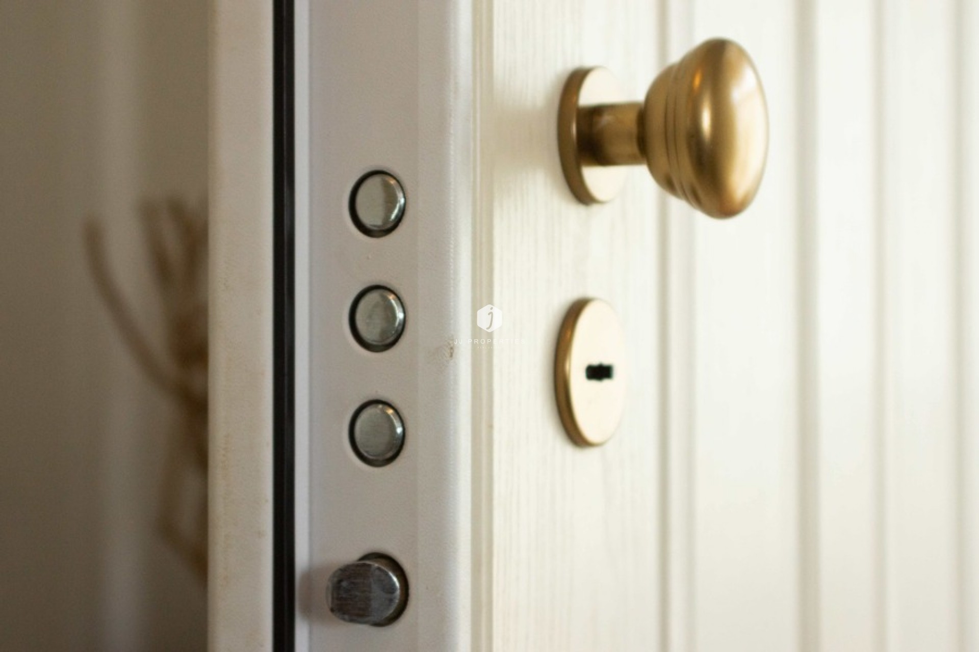 Z drugiej ręki - Mieszkanie w bloku -
Daya Vieja - Costa Blanca