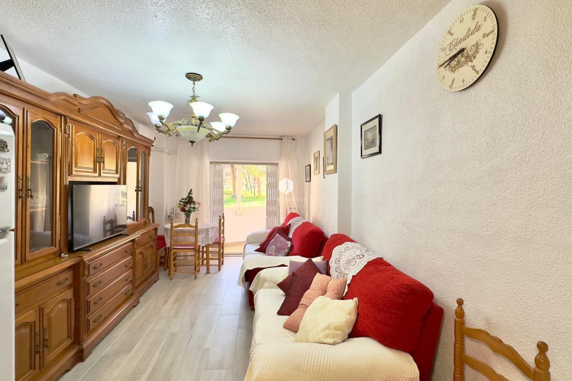 Z drugiej ręki - Mieszkanie w bloku -
Guardamar del Segura - Centro