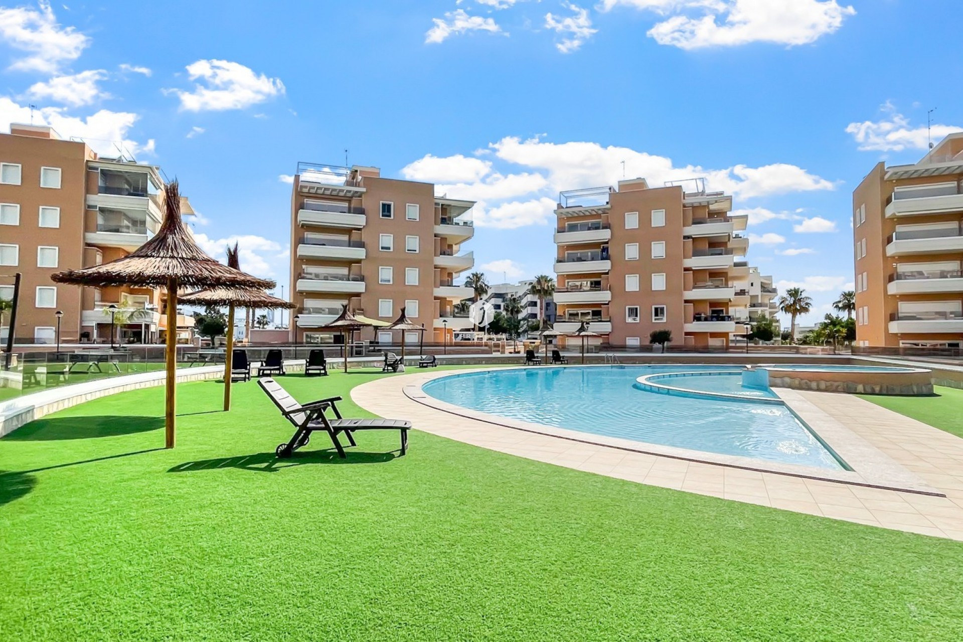 Z drugiej ręki - Mieszkanie w bloku -
Guardamar del Segura - Costa Blanca