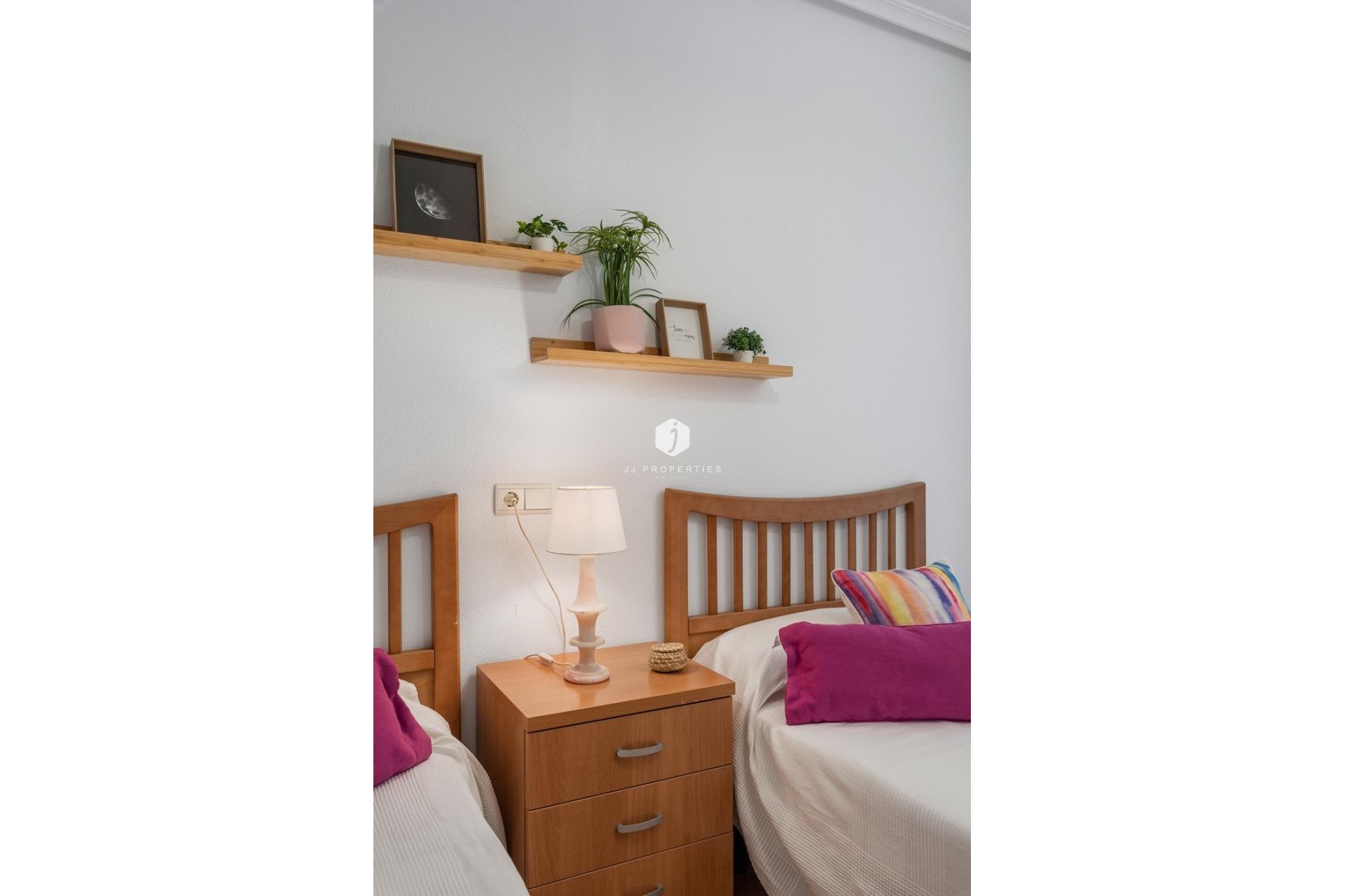 Z drugiej ręki - Mieszkanie w bloku -
Guardamar del Segura - Pueblo