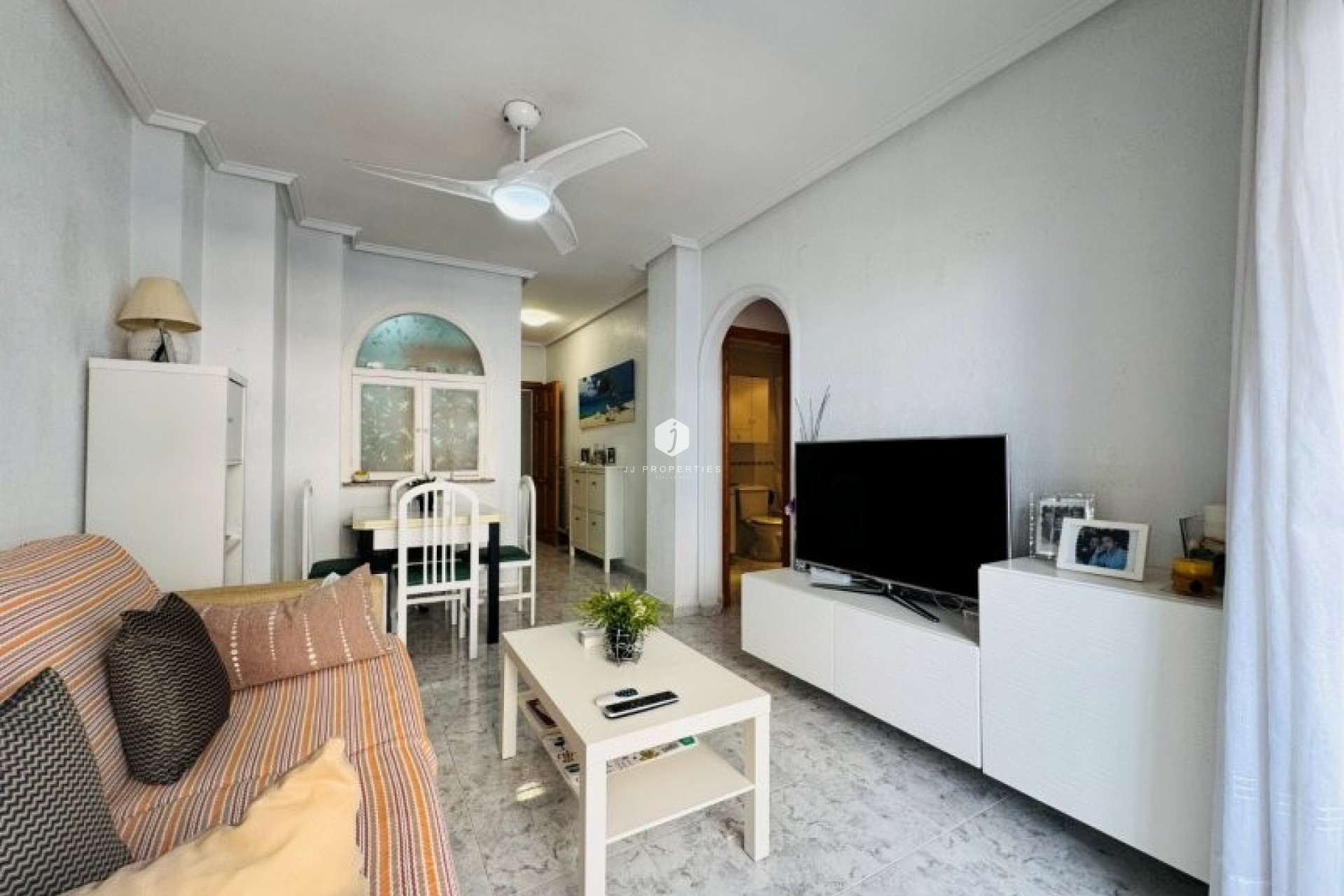 Z drugiej ręki - Mieszkanie w bloku -
La Mata - Costa Blanca