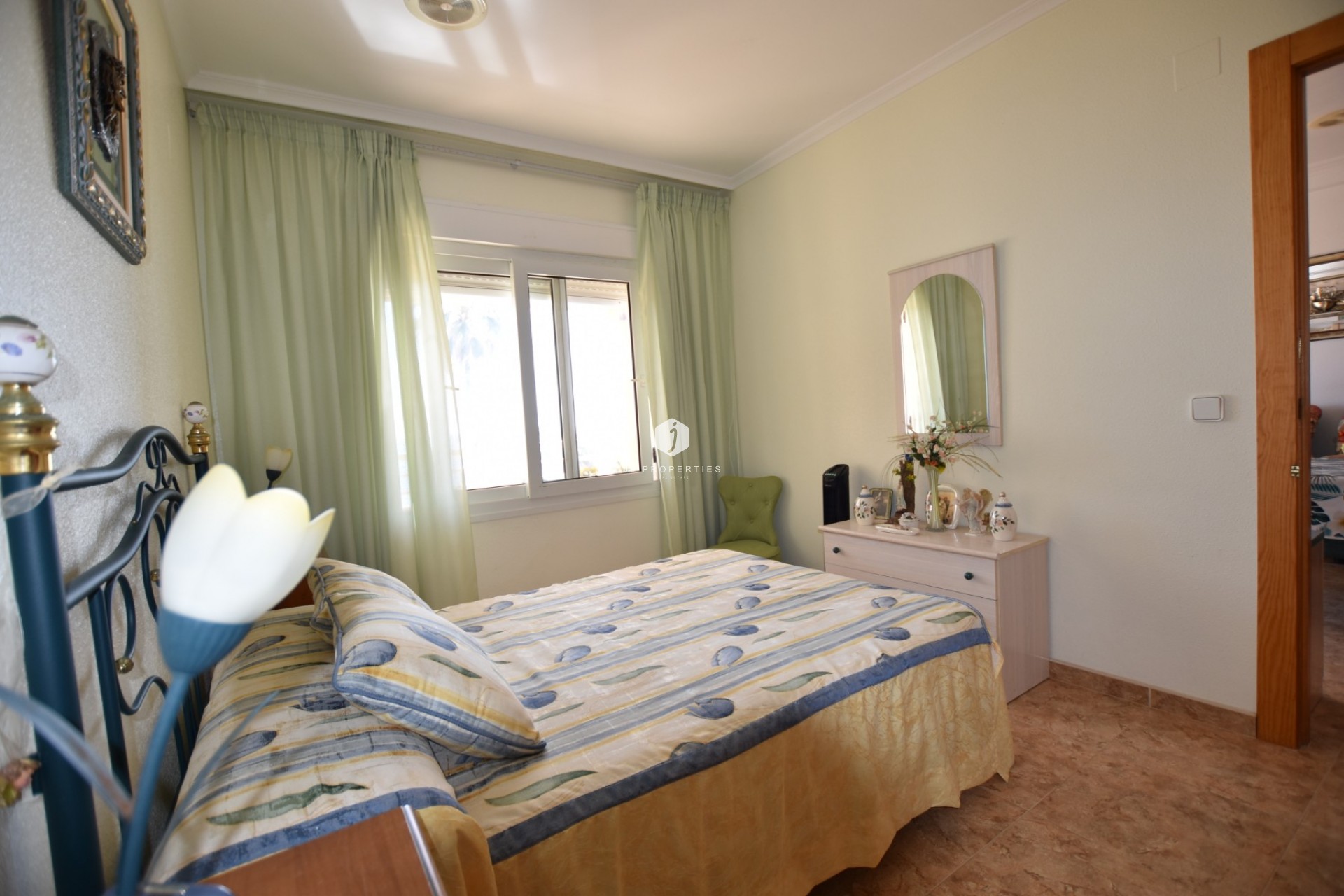 Z drugiej ręki - Mieszkanie w bloku -
La Mata - Costa Blanca