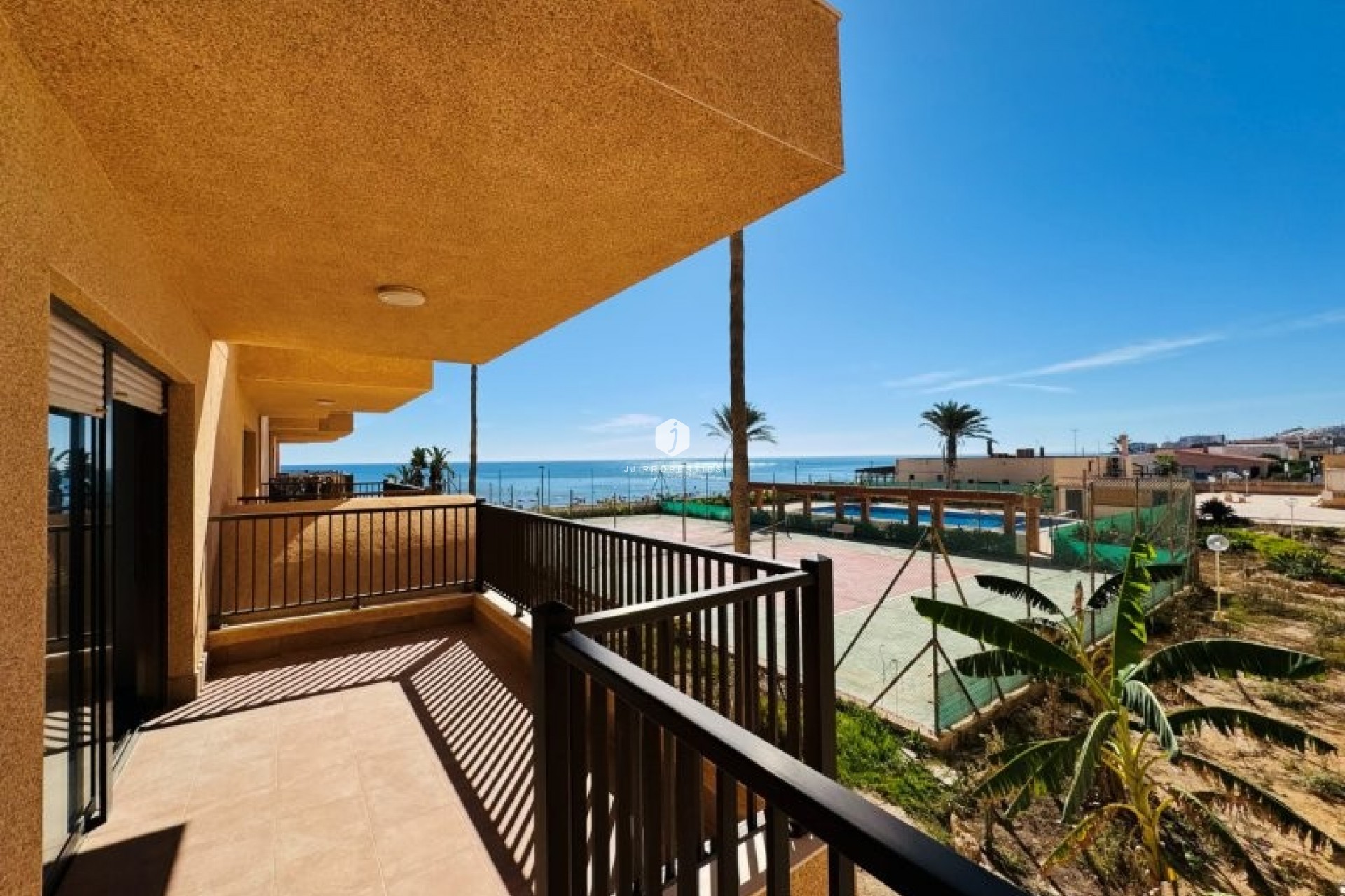 Z drugiej ręki - Mieszkanie w bloku -
La Mata - Costa Blanca