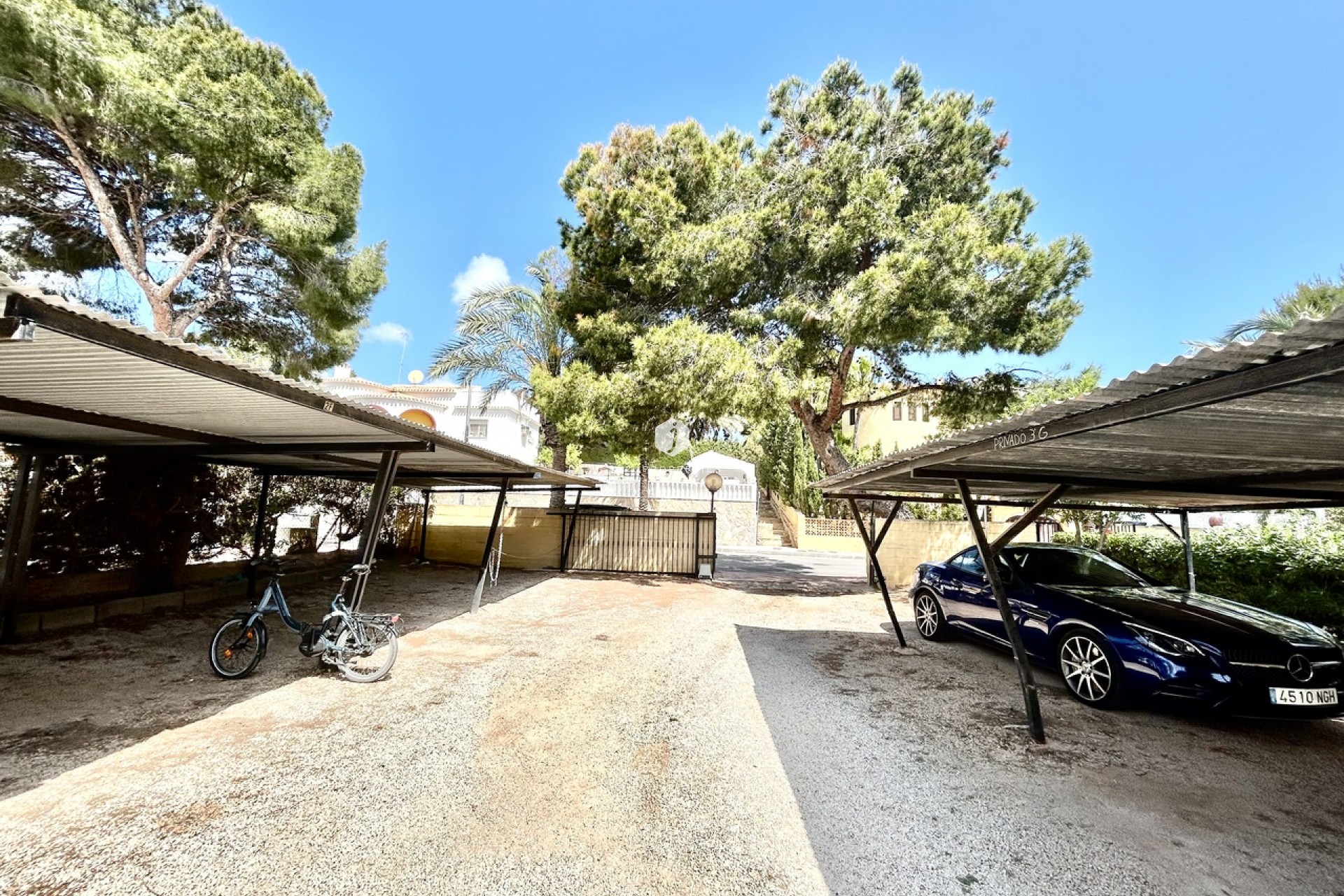 Z drugiej ręki - Mieszkanie w bloku -
La Zenia - Costa Blanca