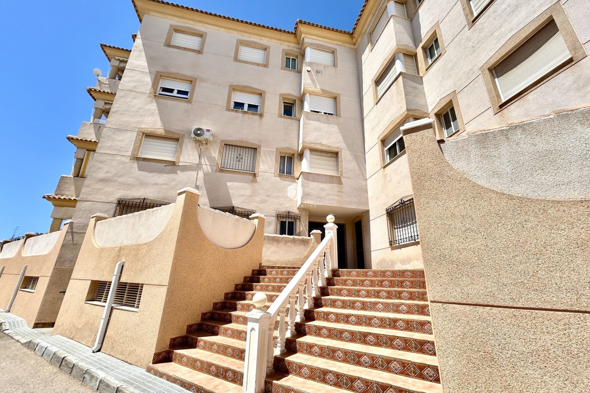 Z drugiej ręki - Mieszkanie w bloku -
La Zenia - Costa Blanca