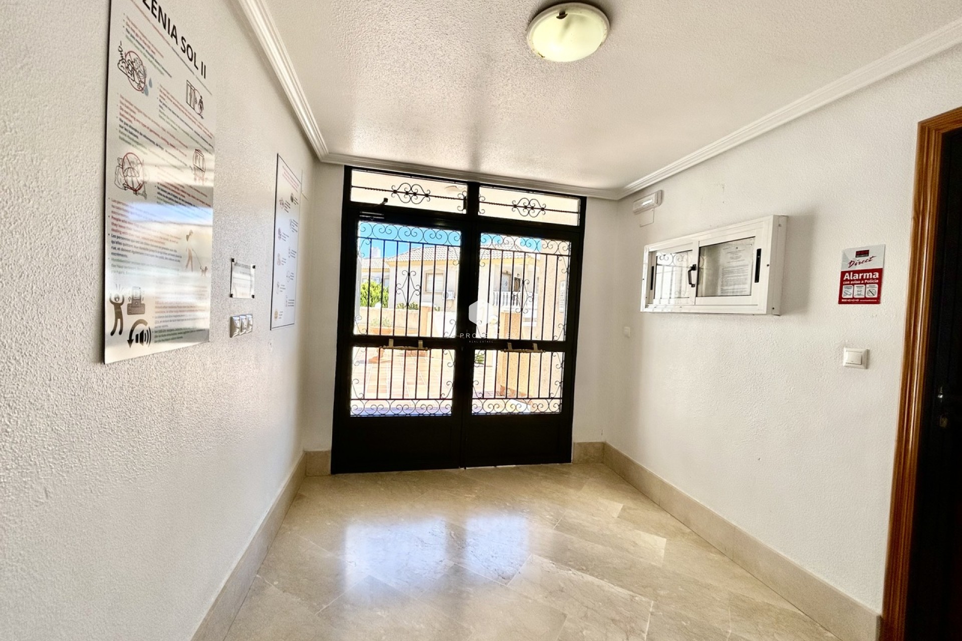 Z drugiej ręki - Mieszkanie w bloku -
La Zenia - Costa Blanca