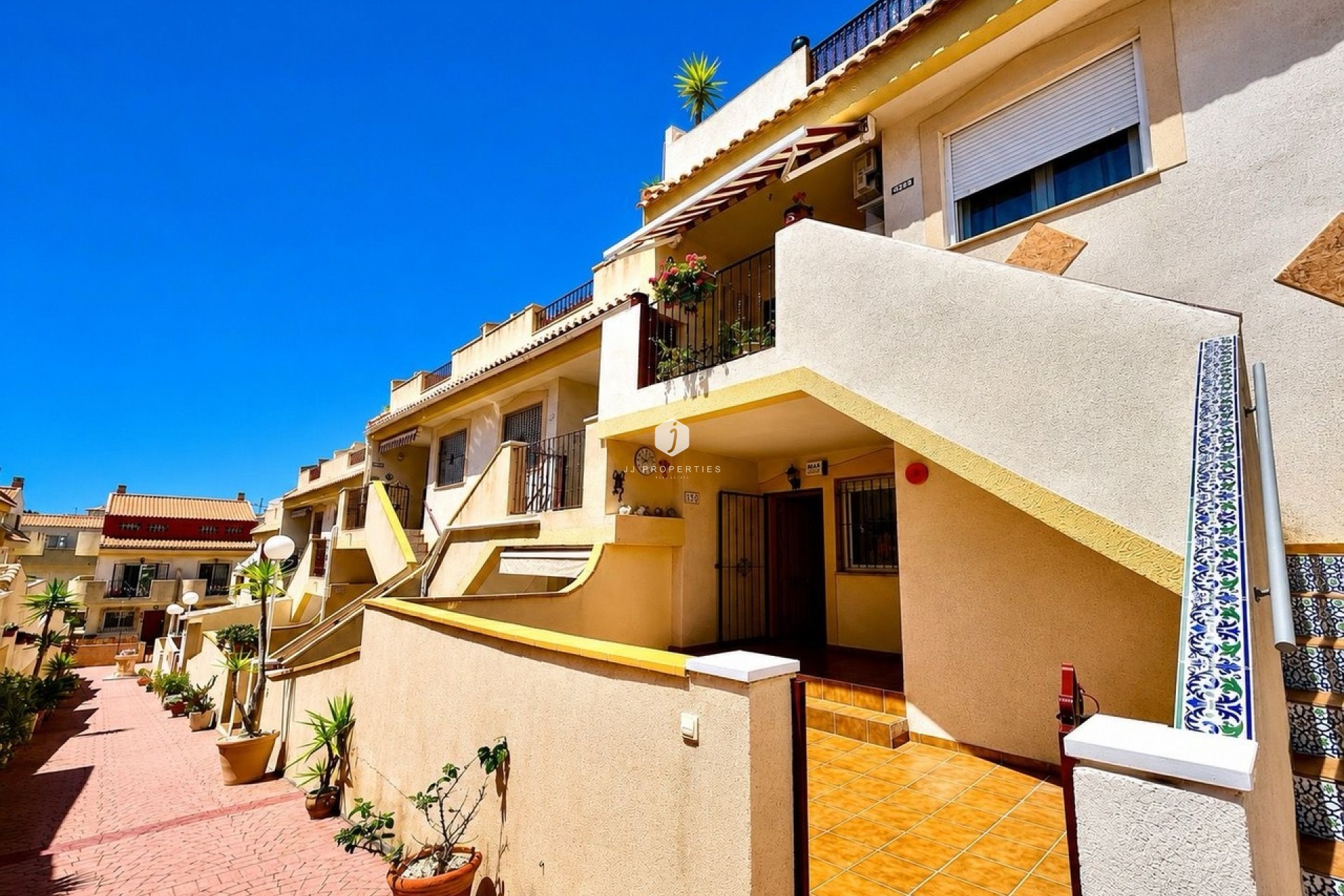 Z drugiej ręki - Mieszkanie w bloku -
La Zenia - Costa Blanca