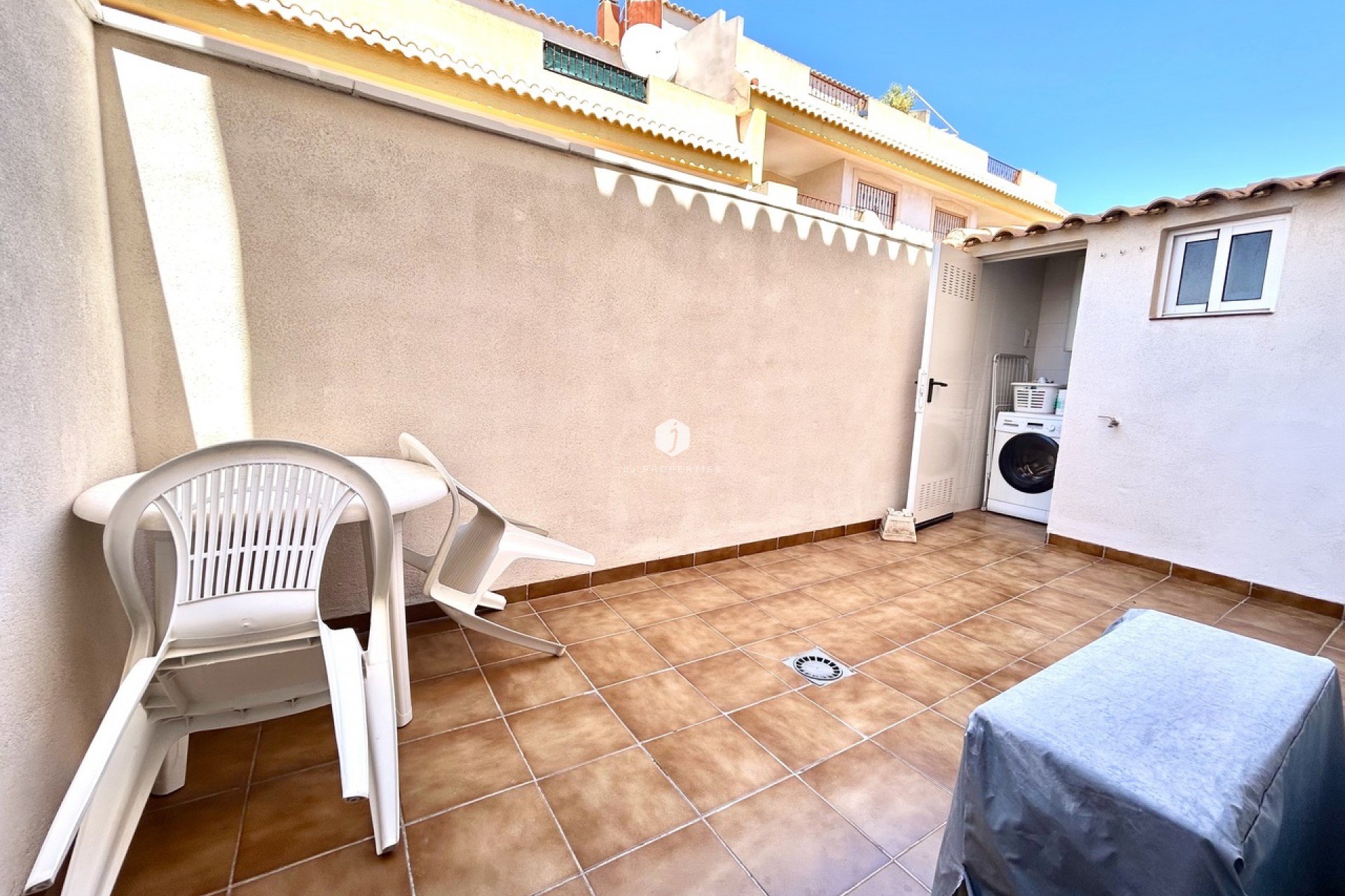 Z drugiej ręki - Mieszkanie w bloku -
La Zenia - Costa Blanca