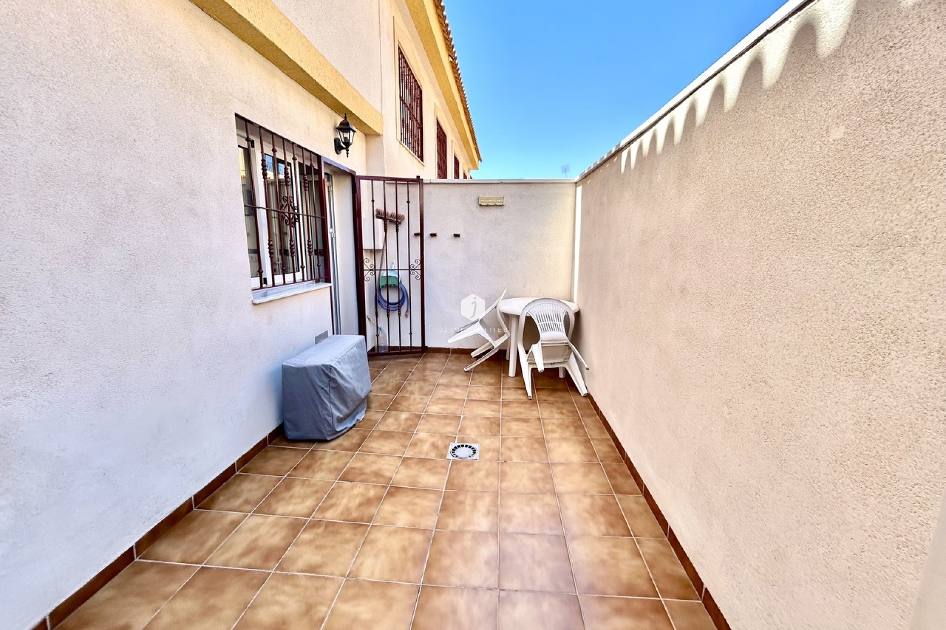 Z drugiej ręki - Mieszkanie w bloku -
La Zenia - Costa Blanca