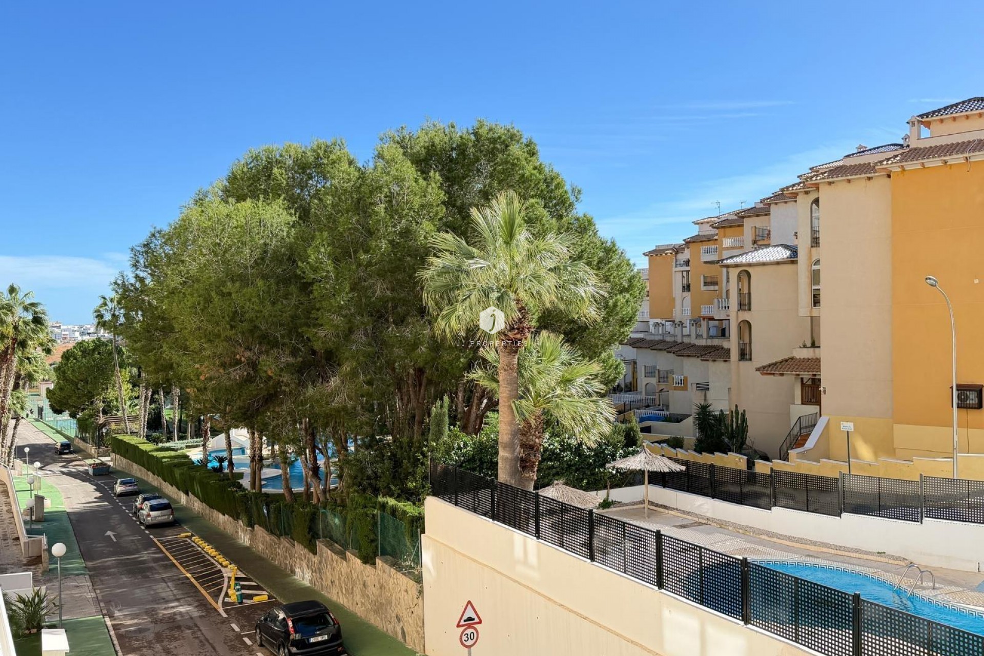 Z drugiej ręki - Mieszkanie w bloku -
Orihuela Costa - Altos De Campoamor