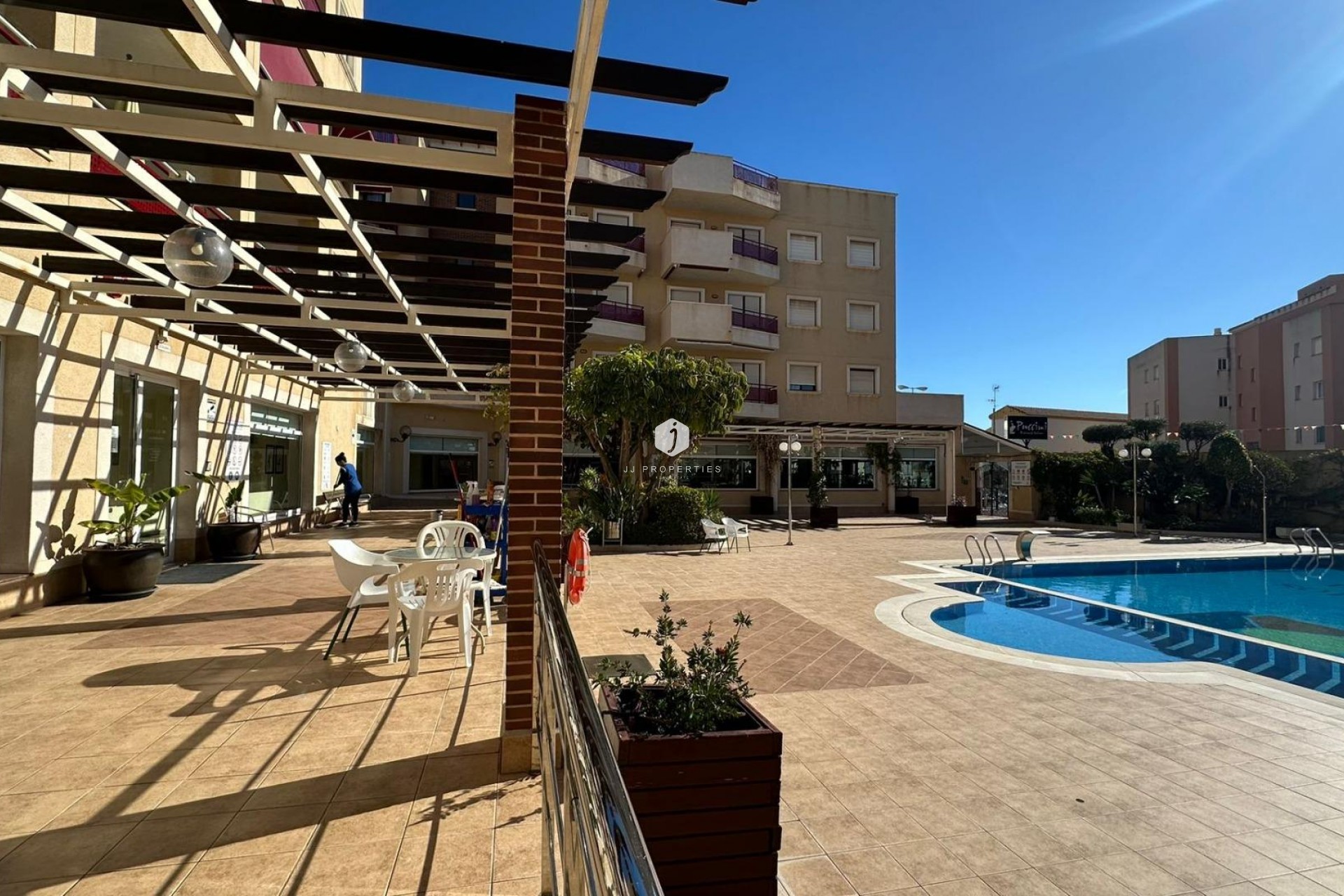 Z drugiej ręki - Mieszkanie w bloku -
Orihuela Costa - Campoamor