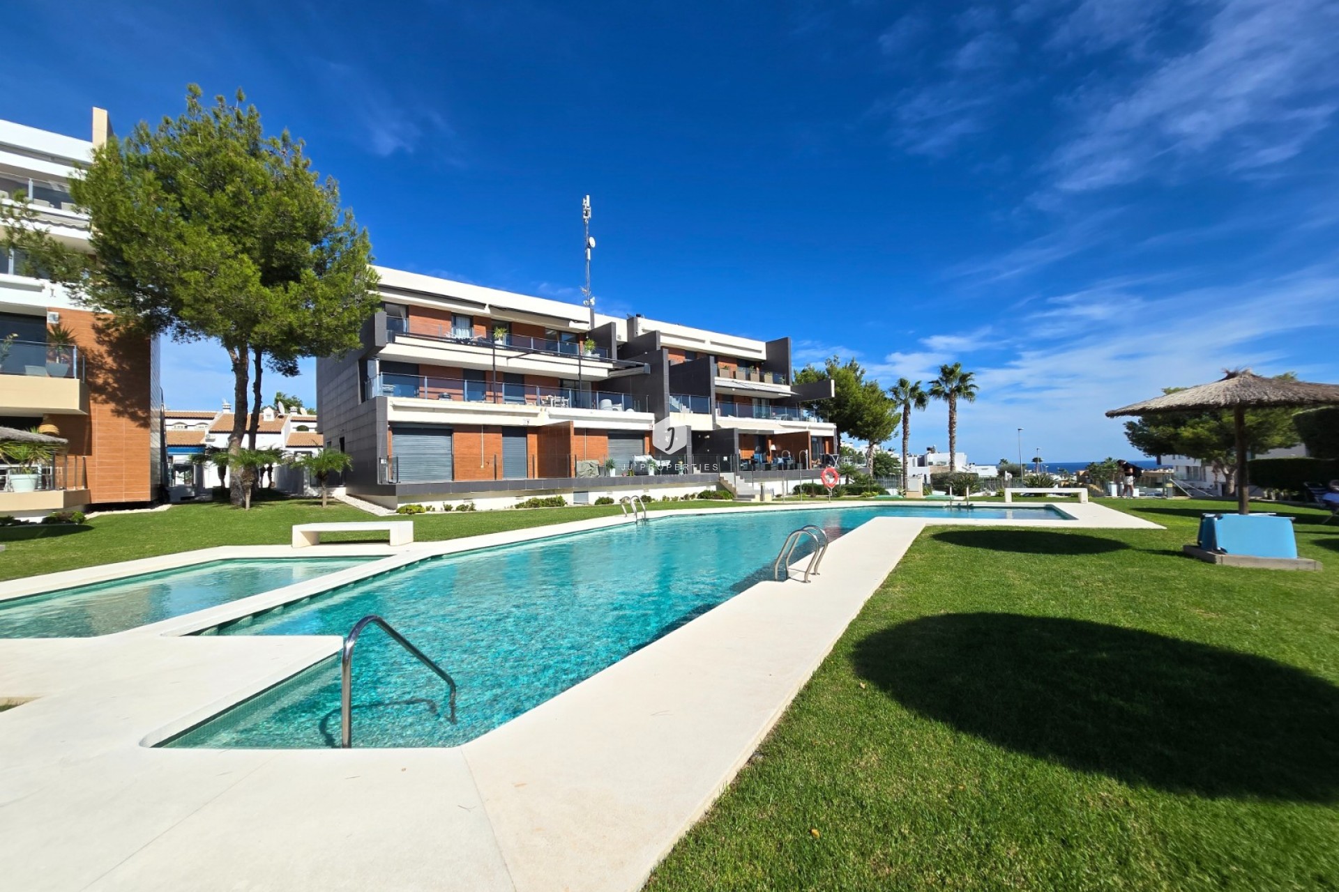 Z drugiej ręki - Mieszkanie w bloku -
Orihuela Costa - Costa Blanca