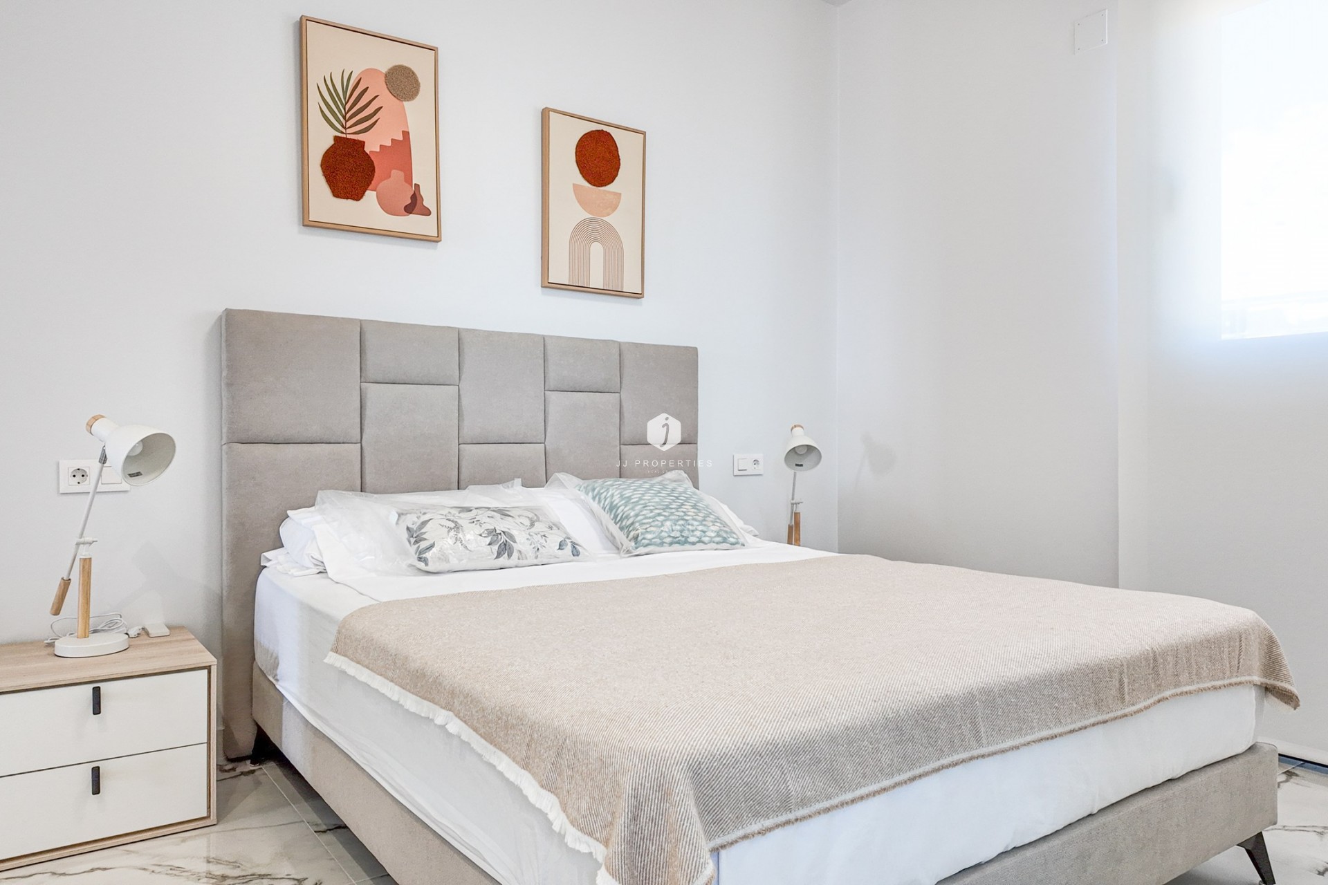 Z drugiej ręki - Mieszkanie w bloku -
Orihuela Costa - Costa Blanca