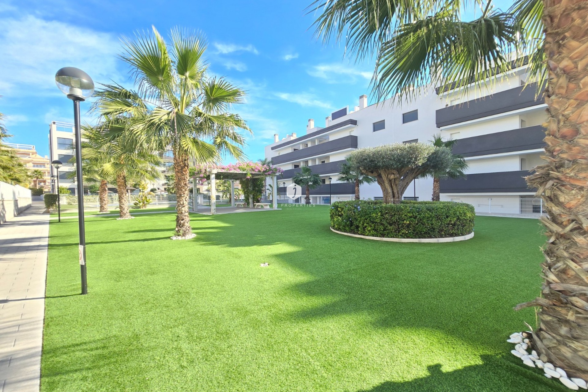 Z drugiej ręki - Mieszkanie w bloku -
Orihuela Costa - Costa Blanca