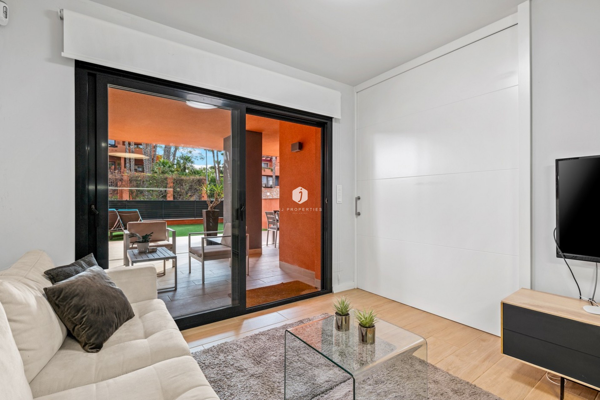 Z drugiej ręki - Mieszkanie w bloku -
Orihuela Costa - Costa Blanca