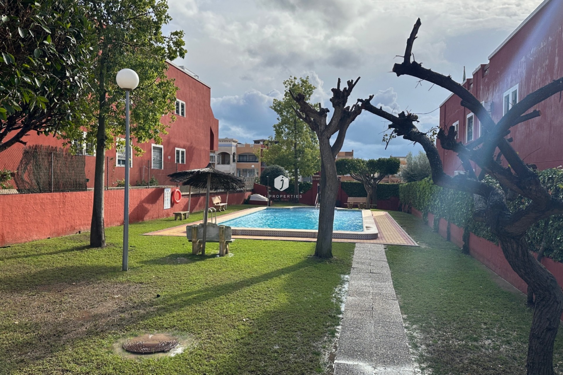 Z drugiej ręki - Mieszkanie w bloku -
Orihuela Costa - Costa Blanca