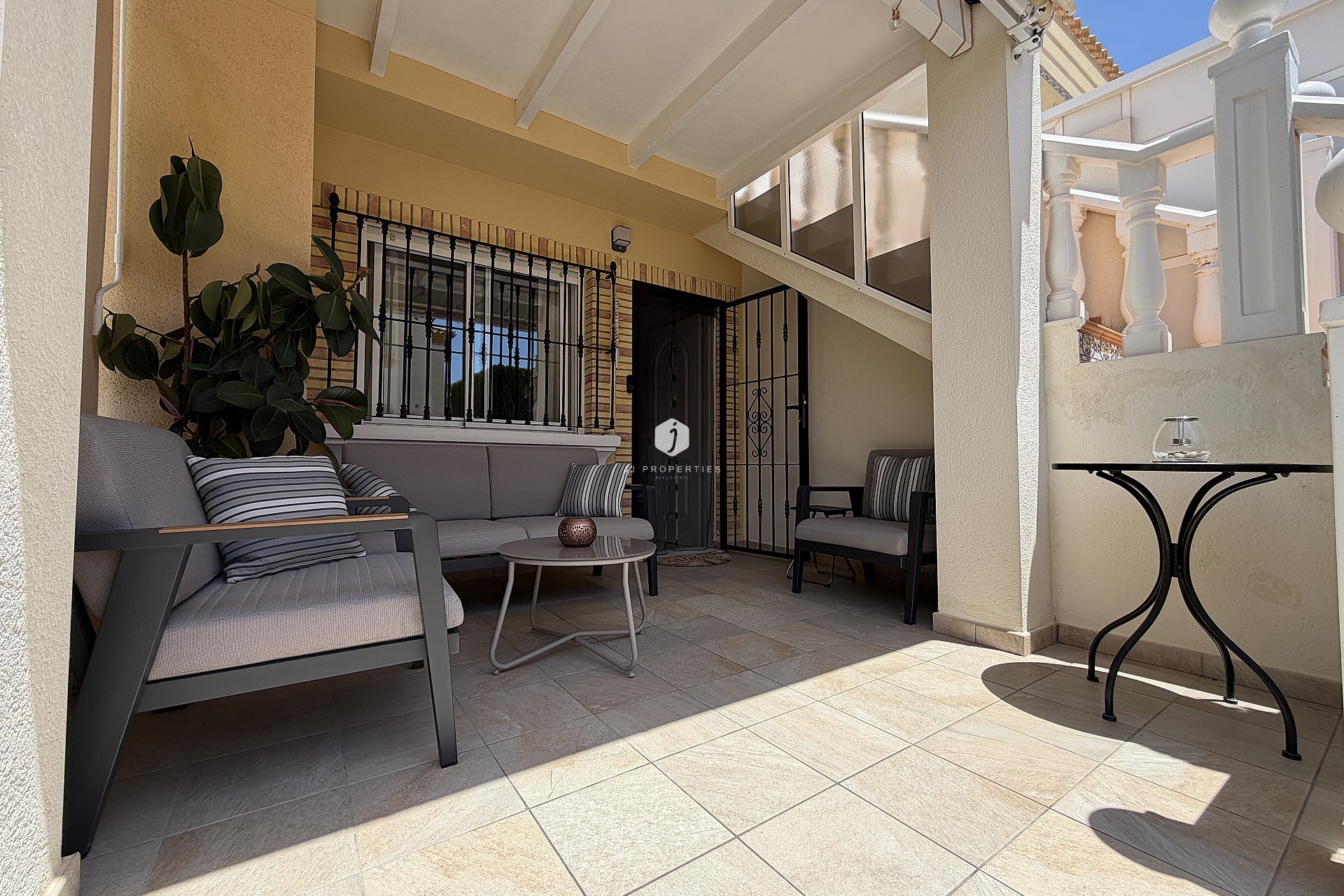 Z drugiej ręki - Mieszkanie w bloku -
Orihuela Costa - Costa Blanca