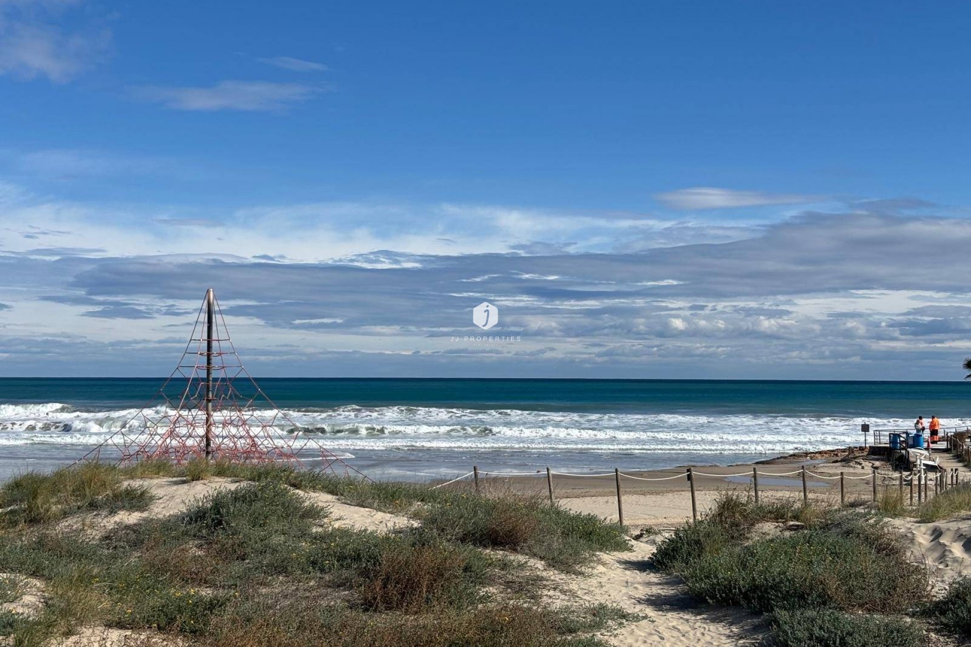 Z drugiej ręki - Mieszkanie w bloku -
Orihuela Costa - La Regia