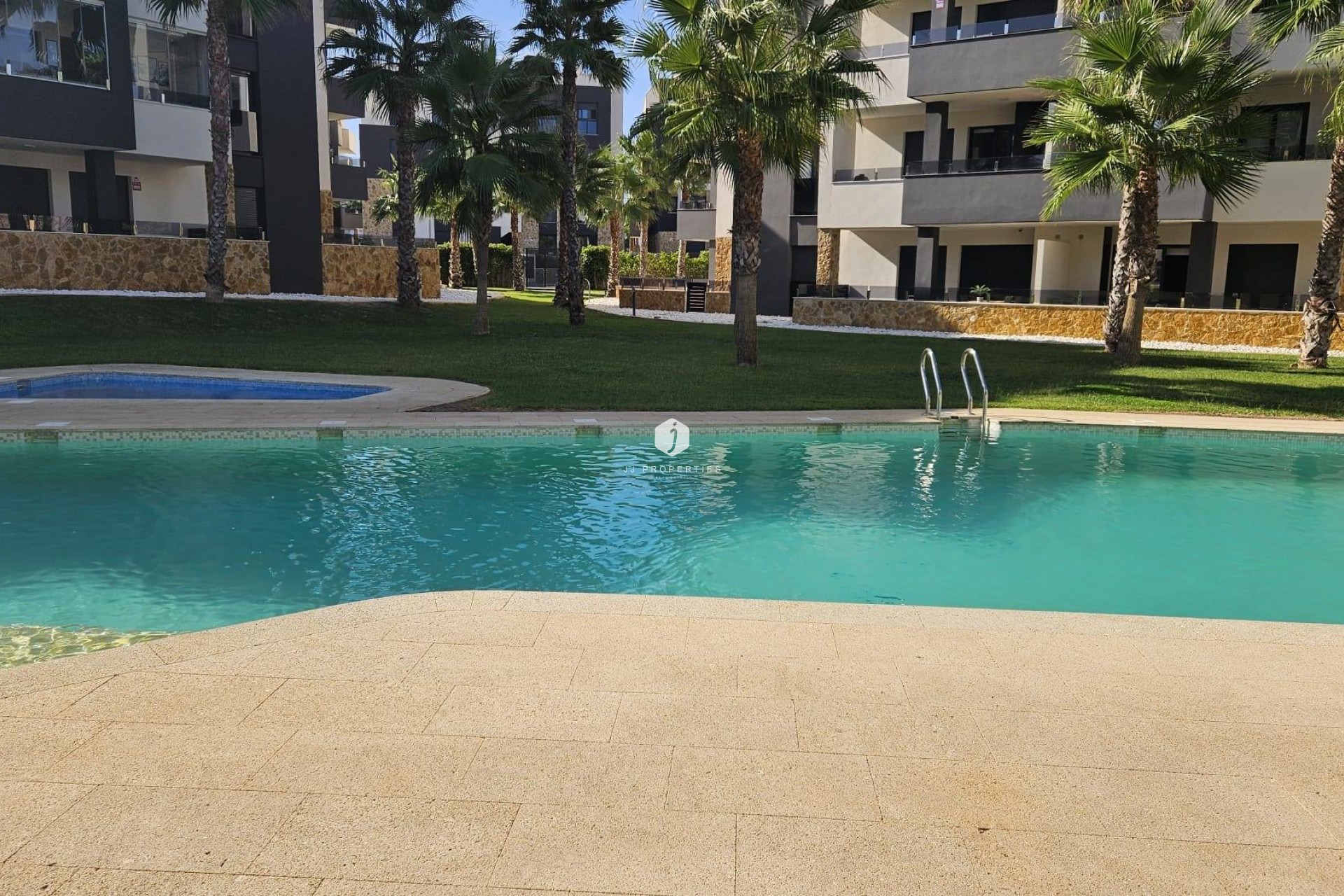 Z drugiej ręki - Mieszkanie w bloku -
Orihuela Costa - Los Altos