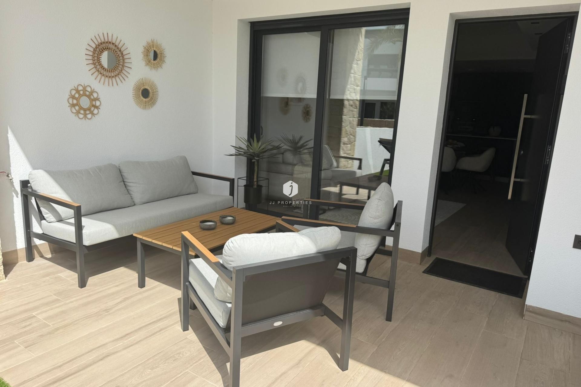 Z drugiej ręki - Mieszkanie w bloku -
Orihuela Costa - Rocio Del Mar