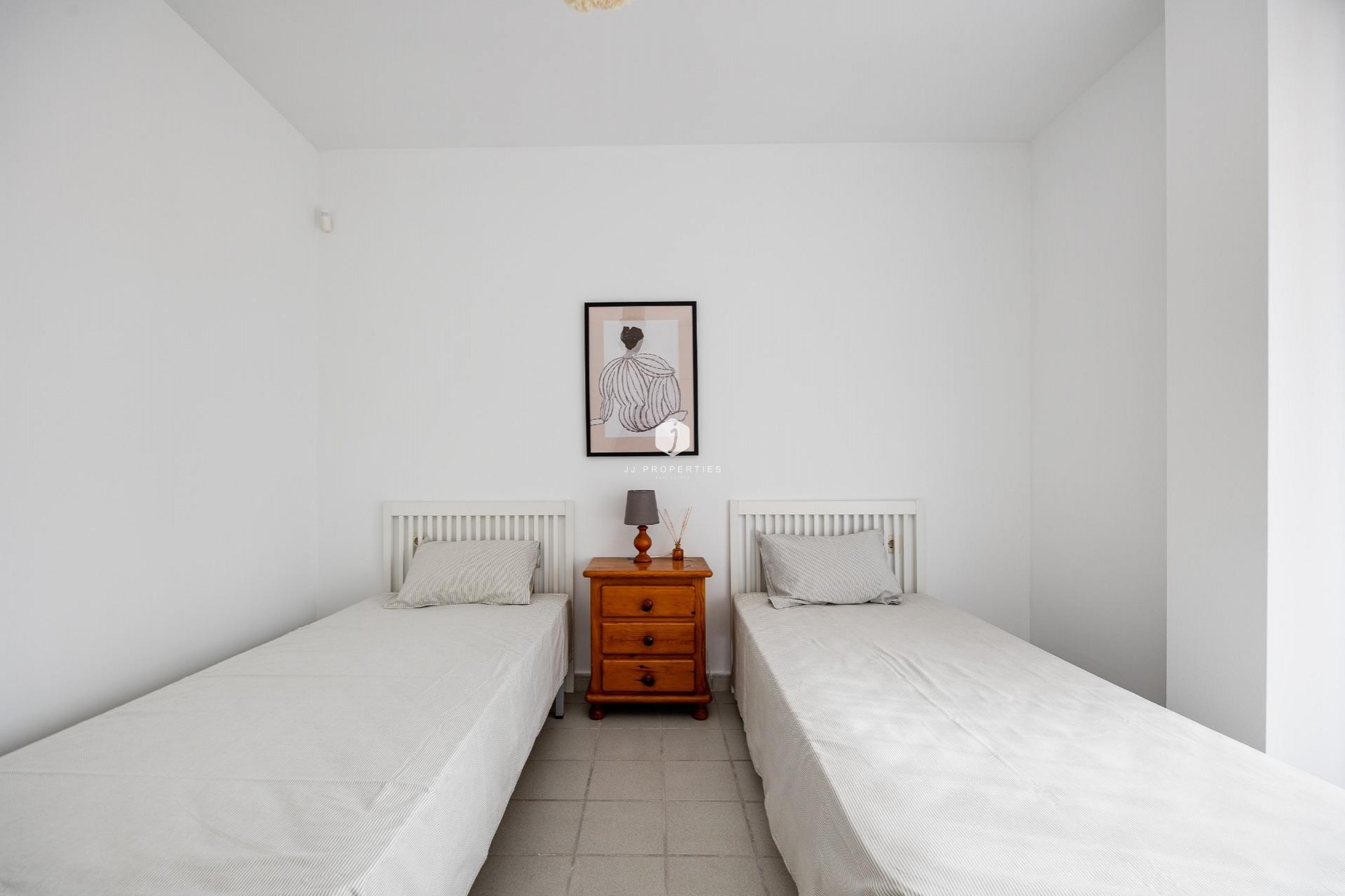 Z drugiej ręki - Mieszkanie w bloku -
Orihuela Costa